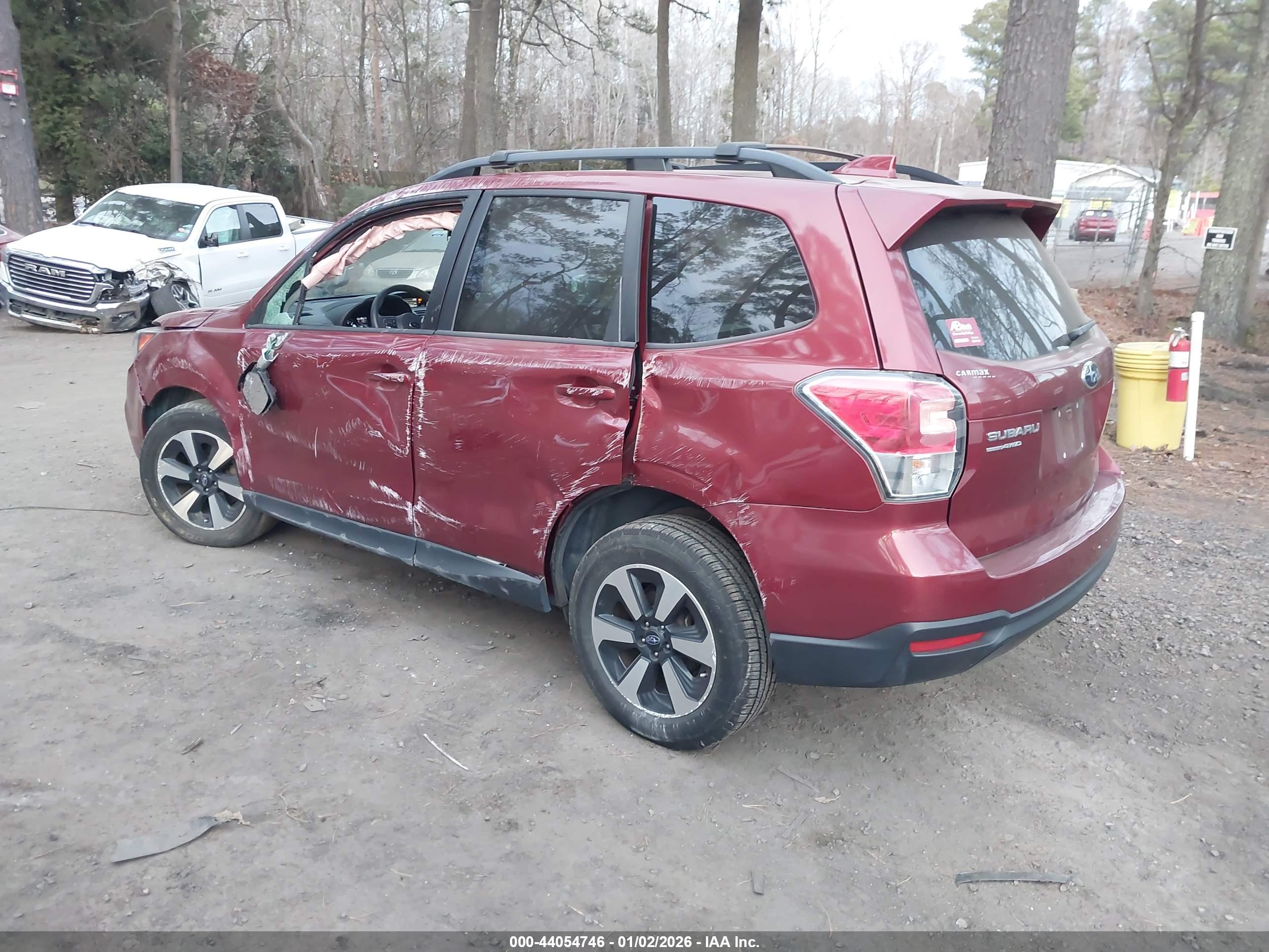 SUBARU FORESTER image 3