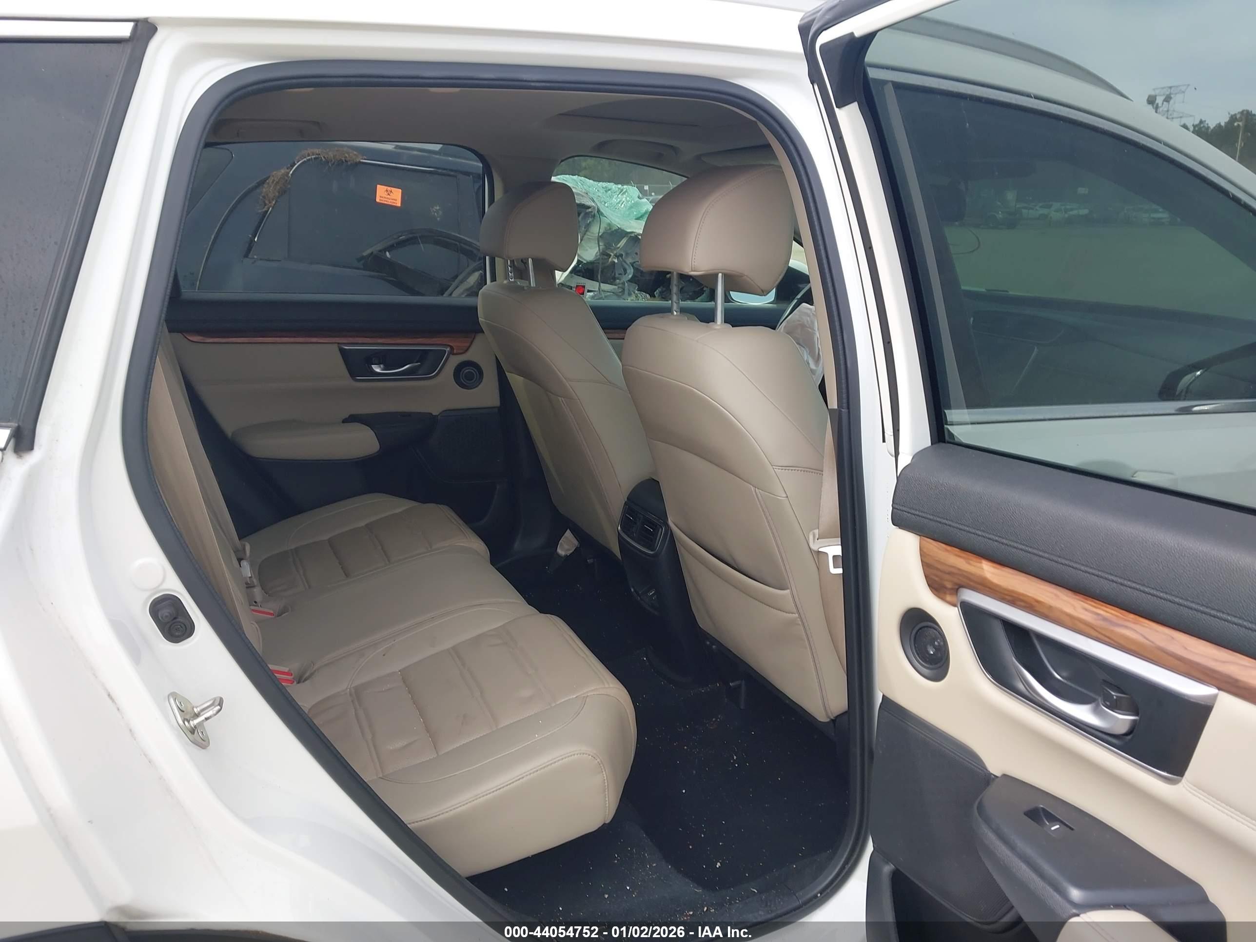 HONDA CR-V image 8