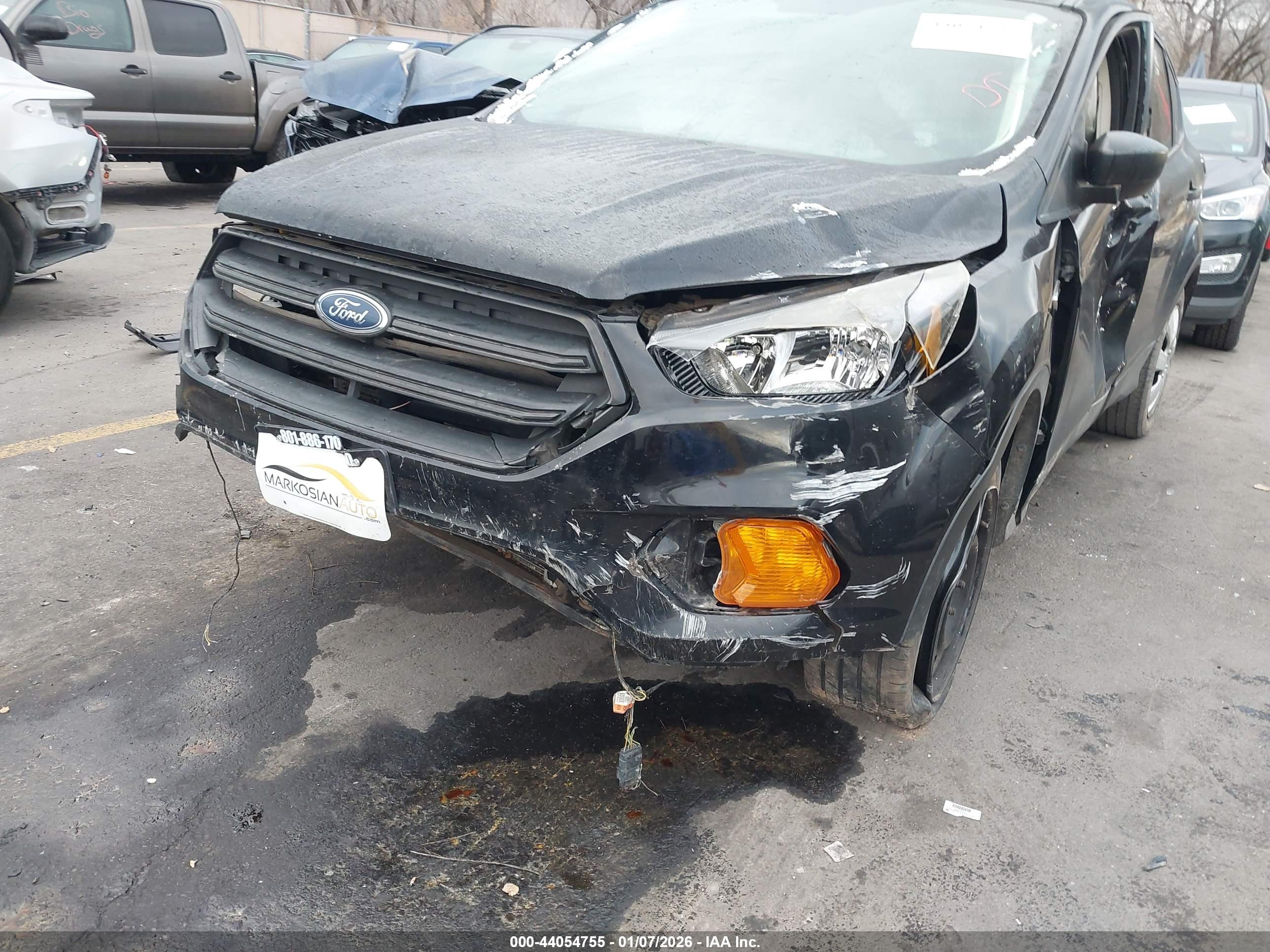 FORD ESCAPE image 6