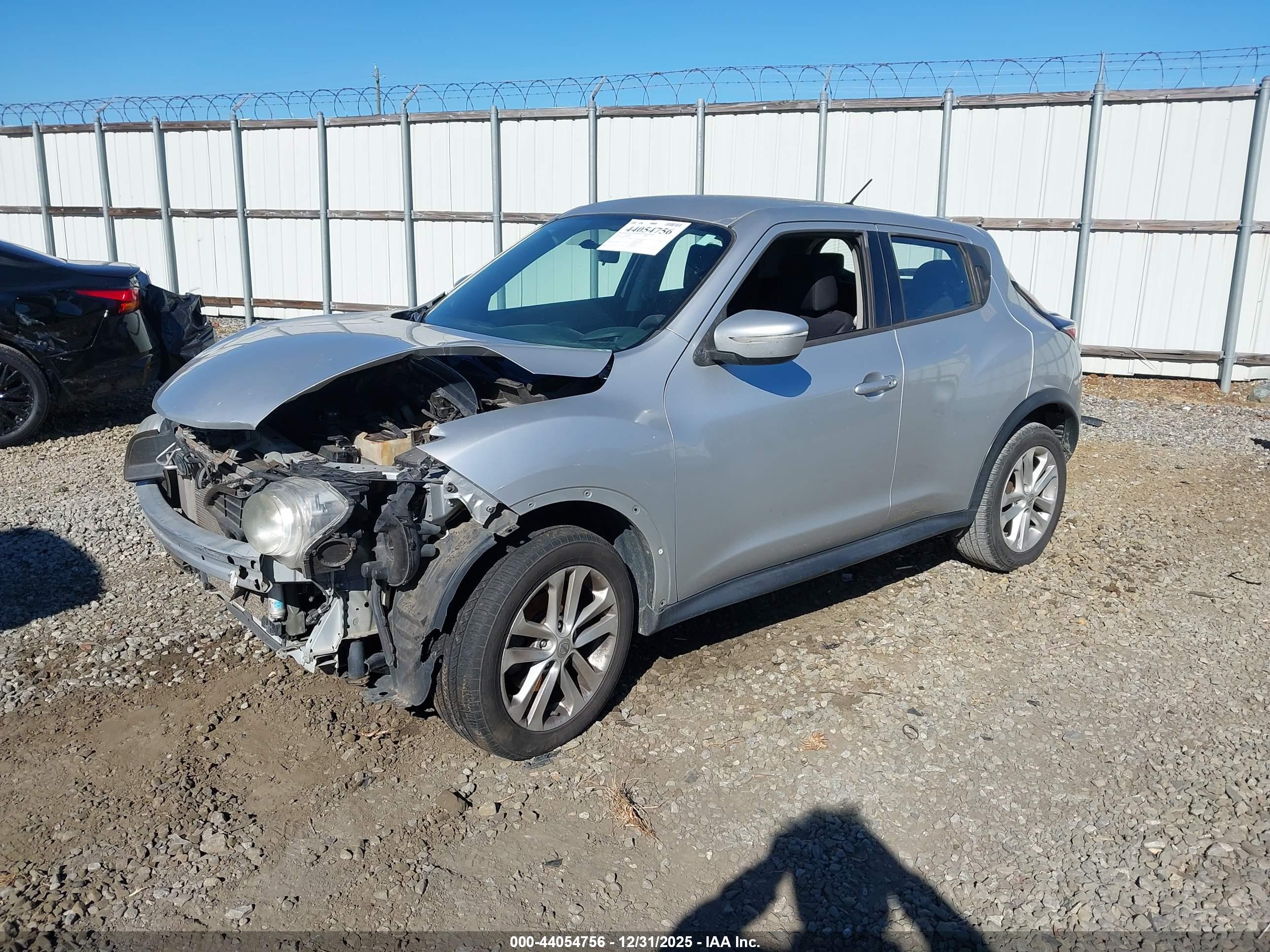 NISSAN JUKE image 2