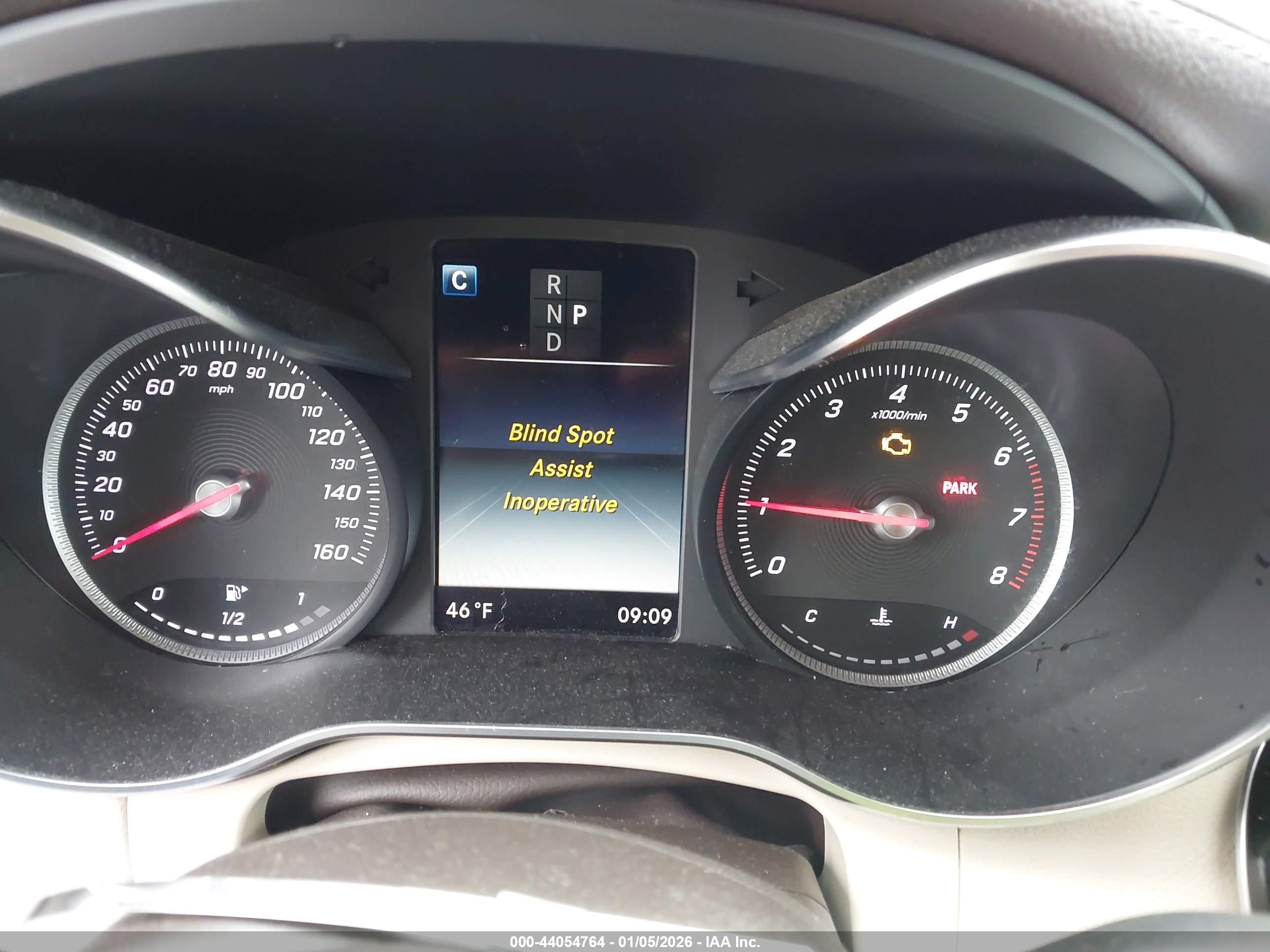 MERCEDES-BENZ GLC image 7