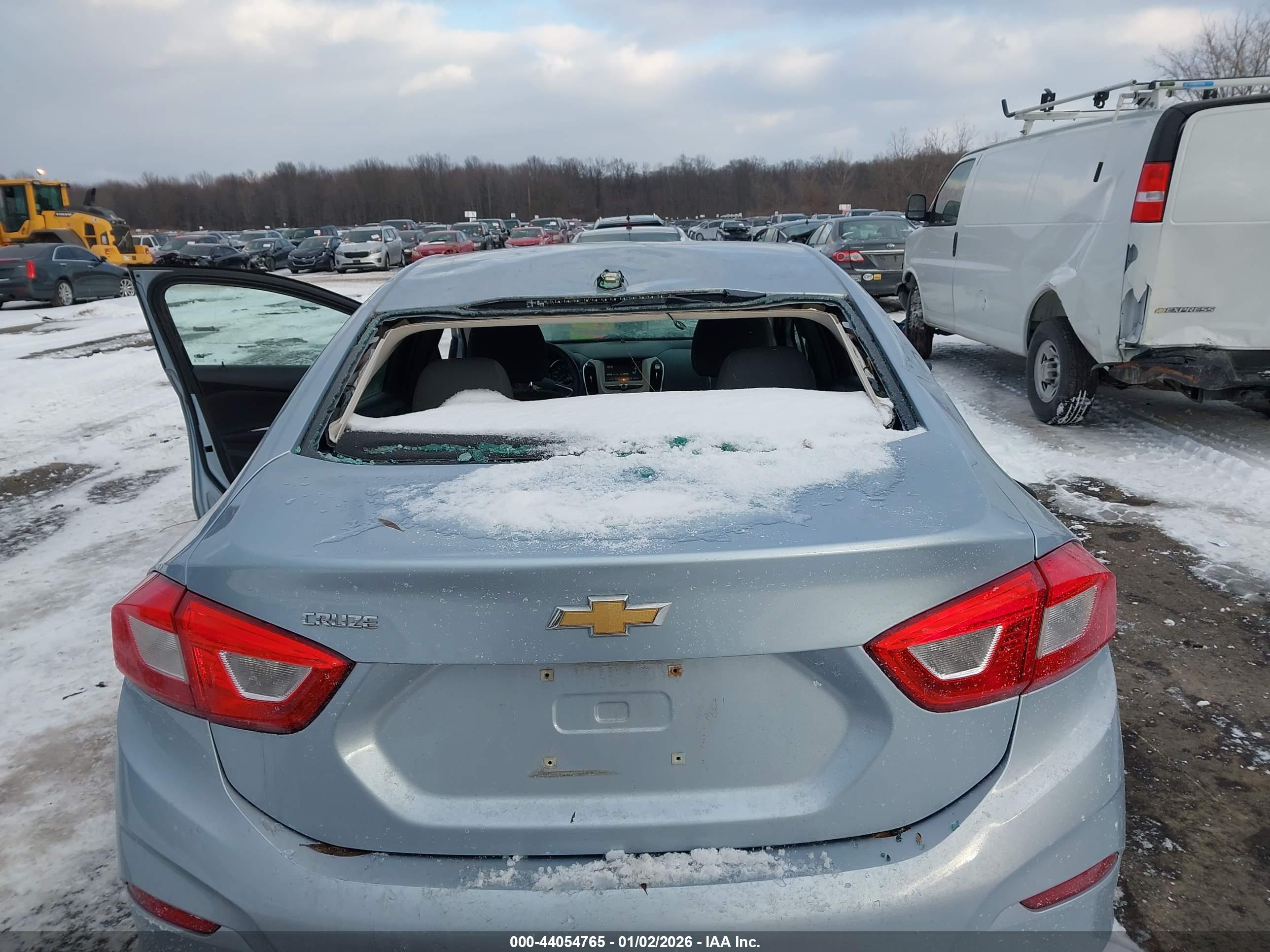 CHEVROLET CRUZE image 6