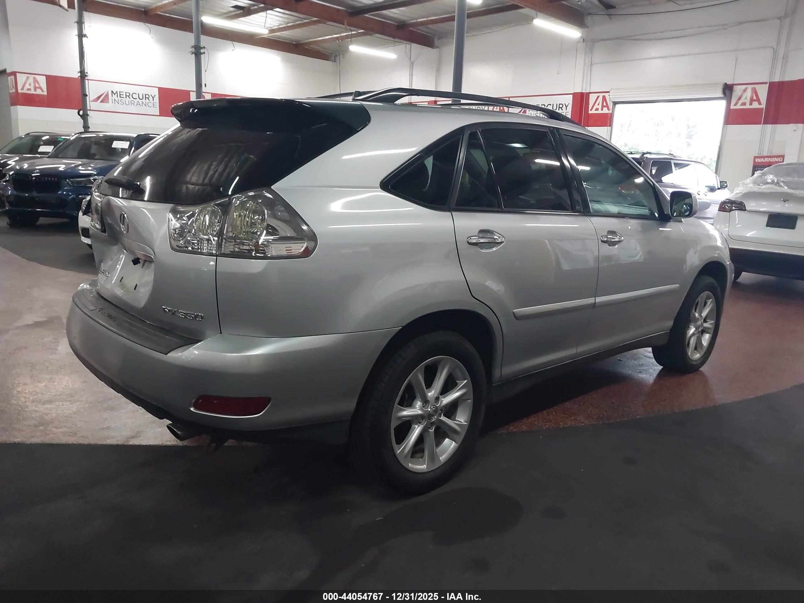 LEXUS RX image 4