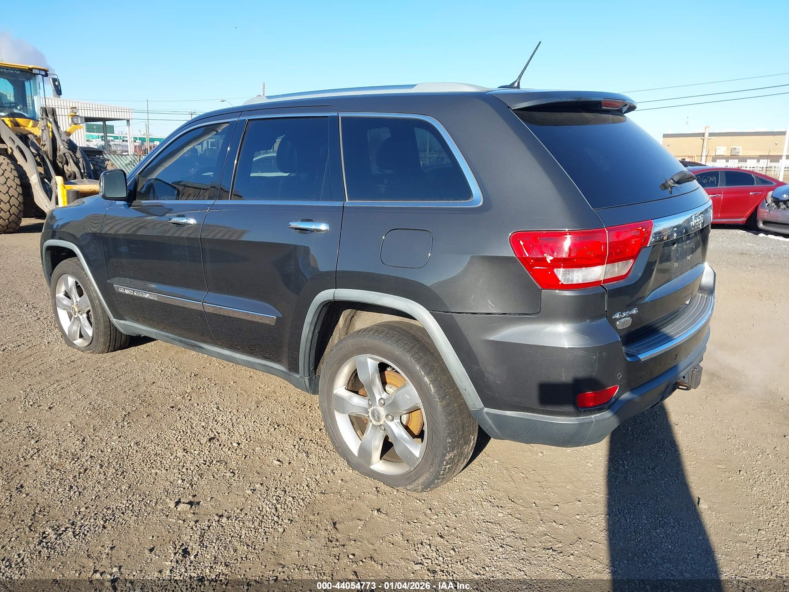JEEP GRAND image 3