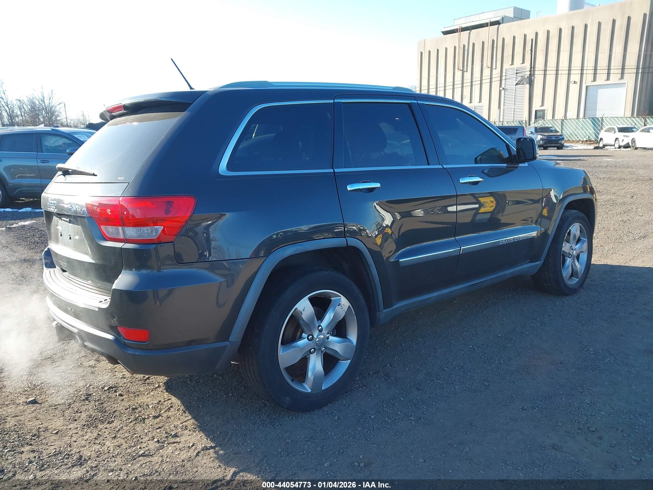 JEEP GRAND image 4