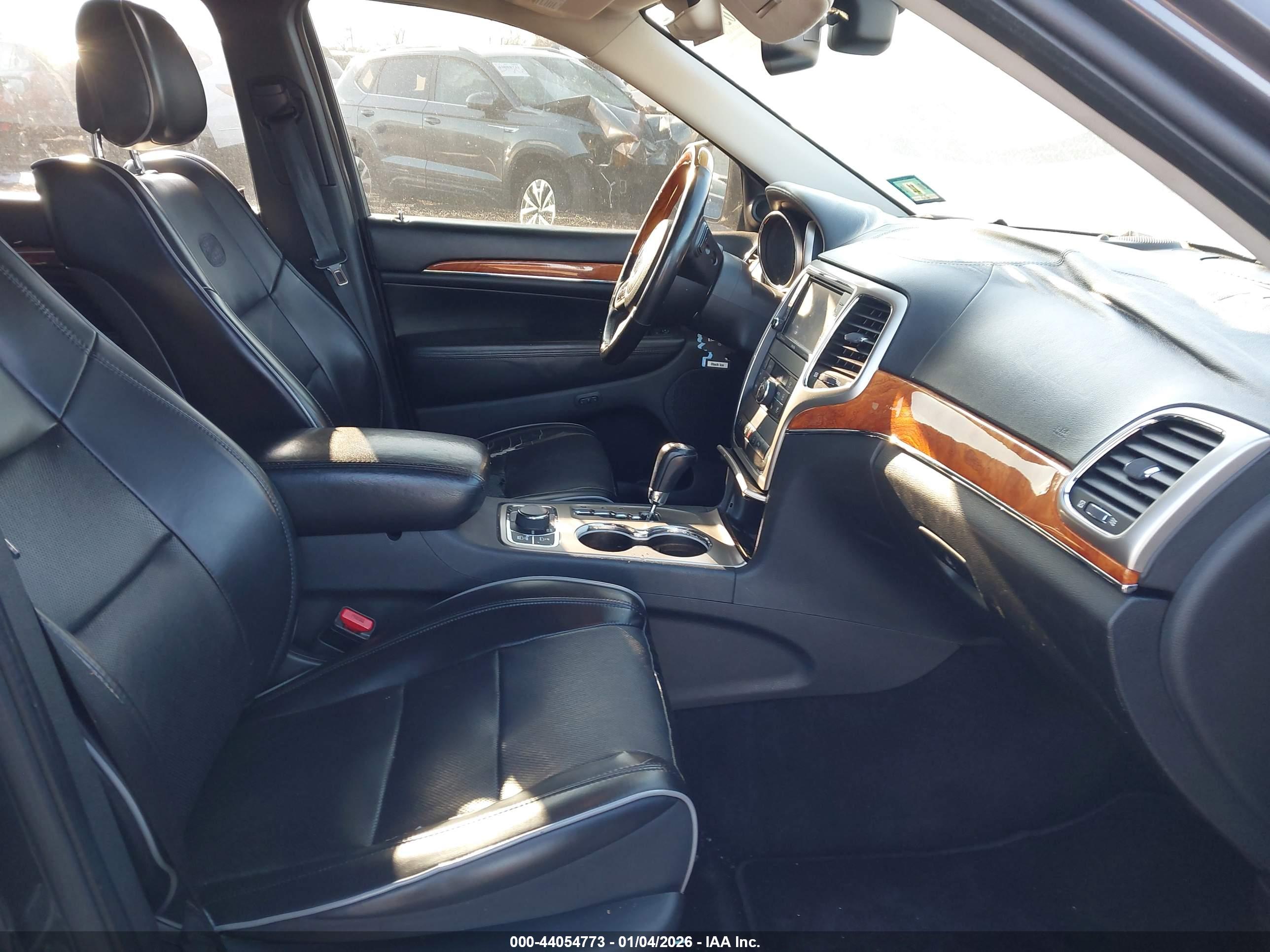 JEEP GRAND image 5