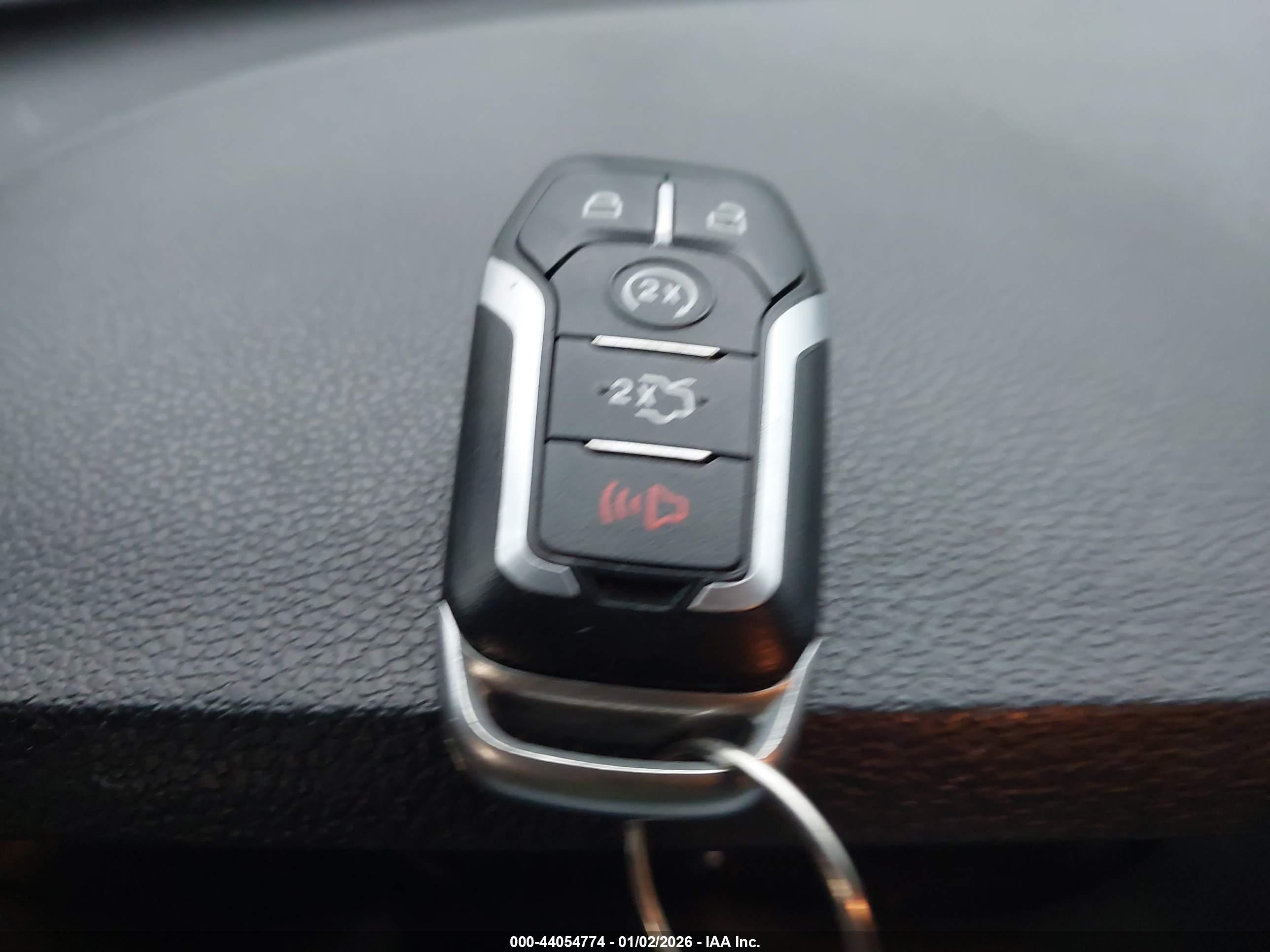 FORD EXPLORER image 11