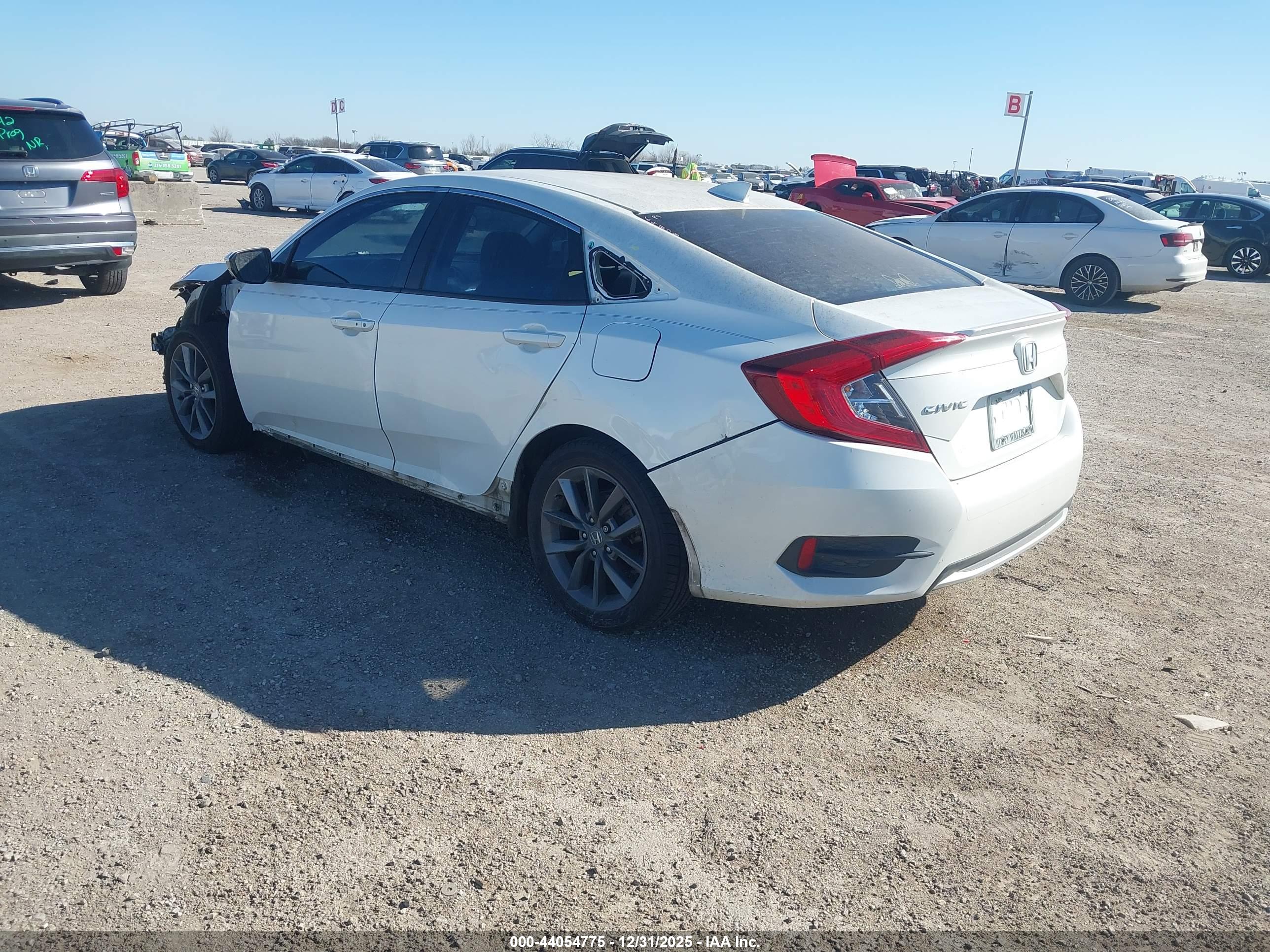 HONDA CIVIC image 3