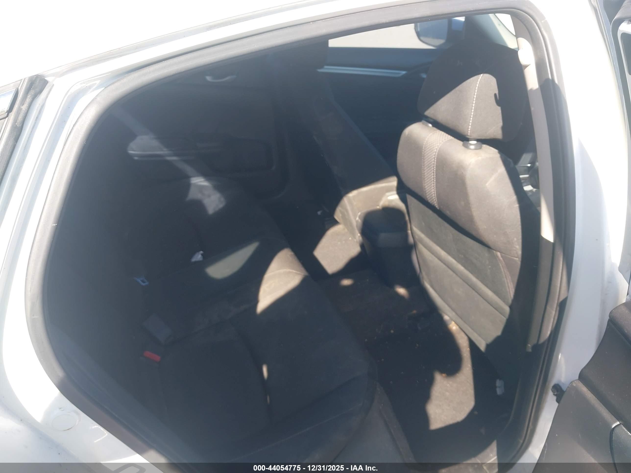 HONDA CIVIC image 8