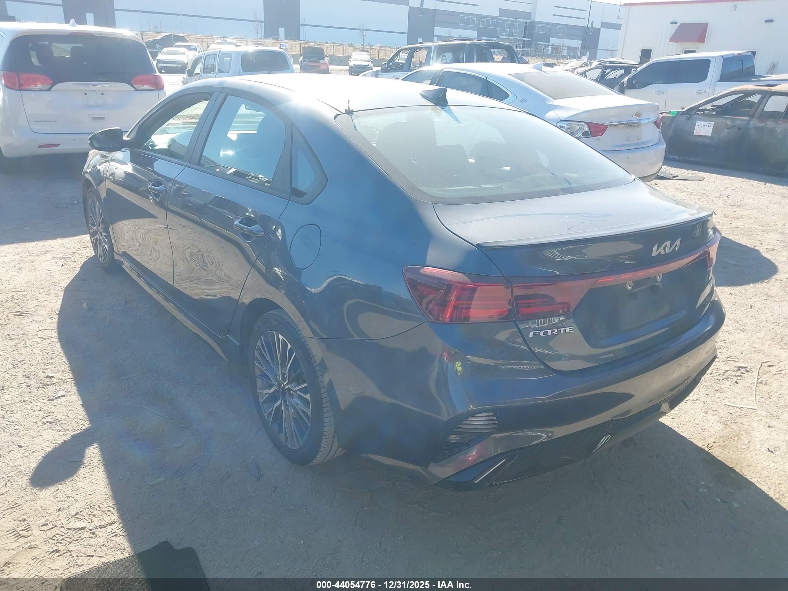 KIA FORTE image 3