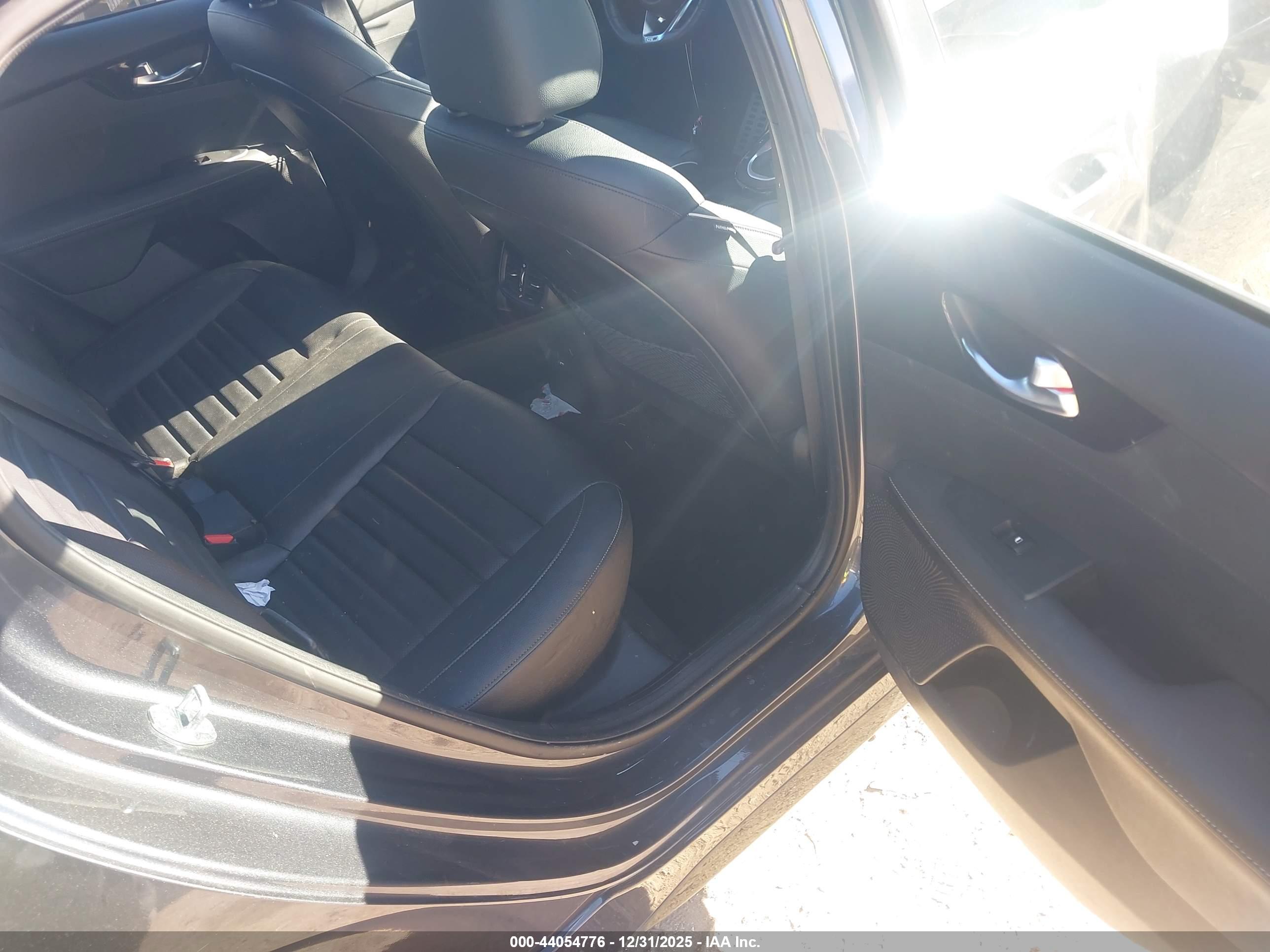 KIA FORTE image 8