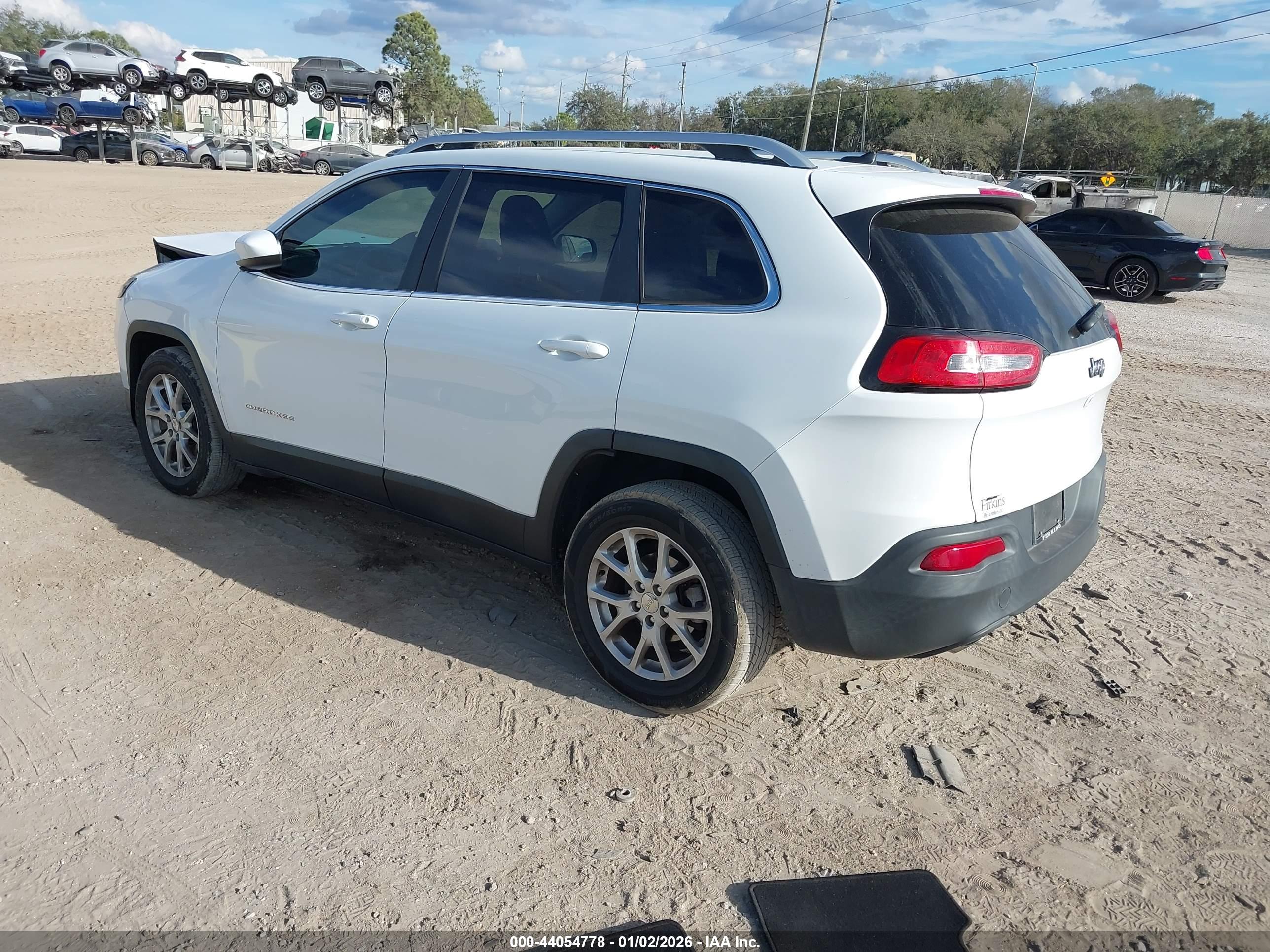 JEEP CHEROKEE image 3