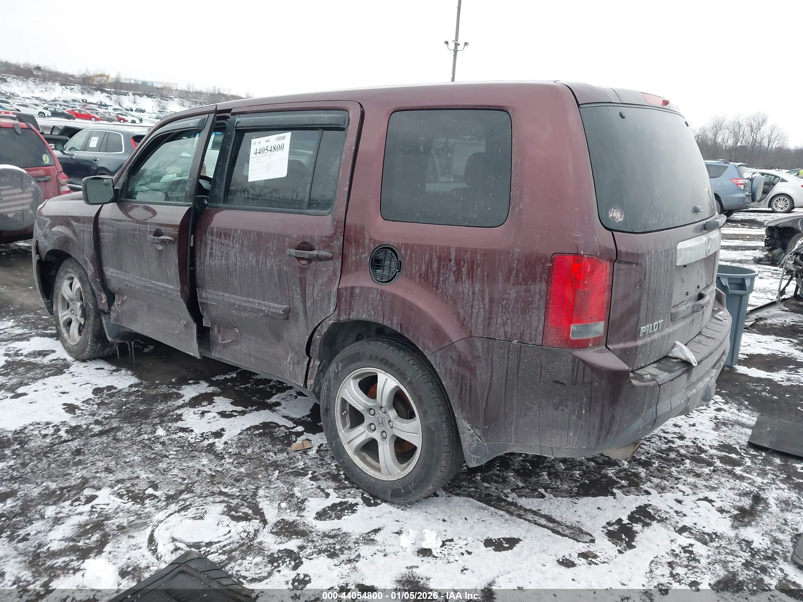 HONDA PILOT image 3
