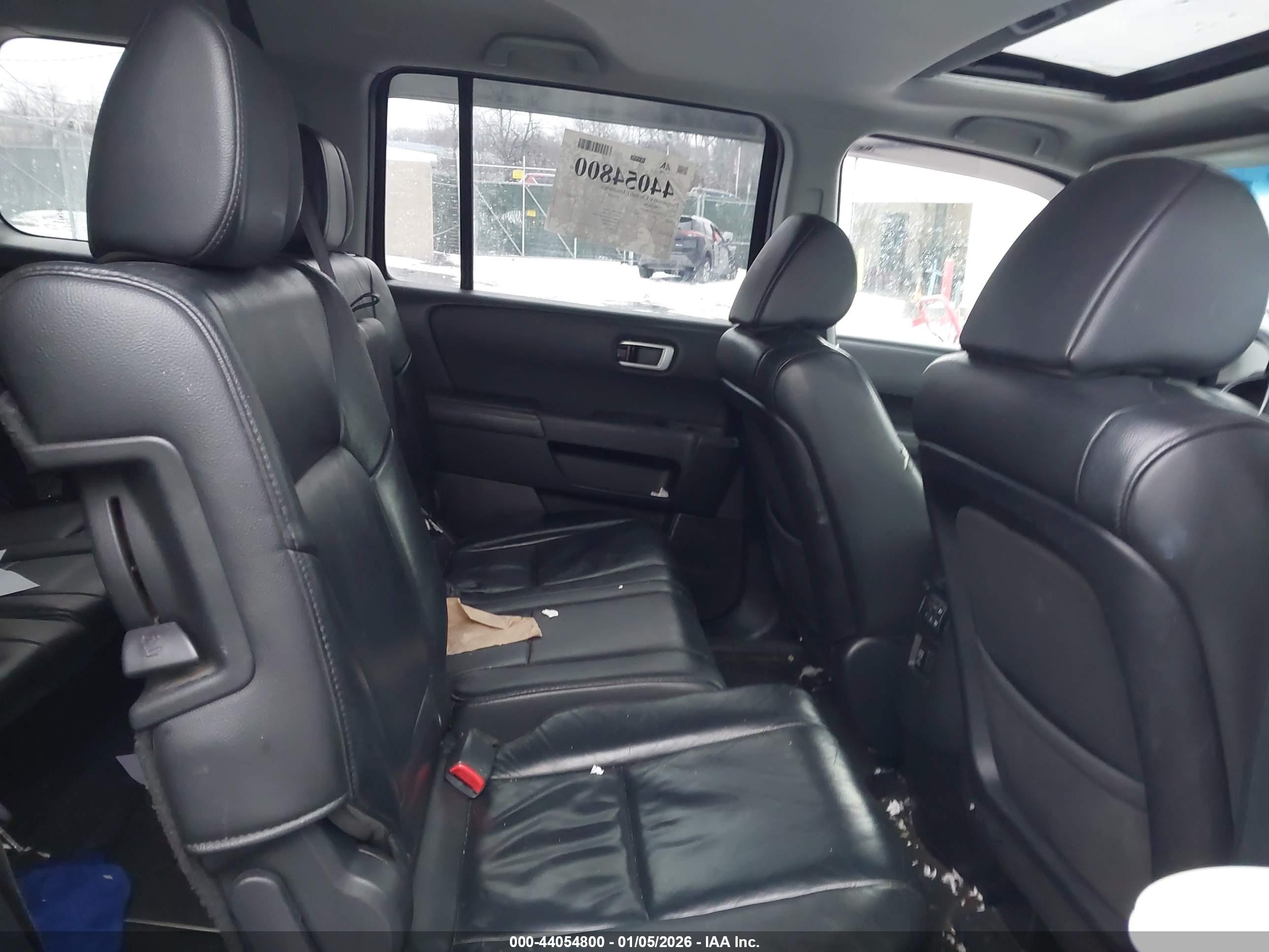 HONDA PILOT image 8