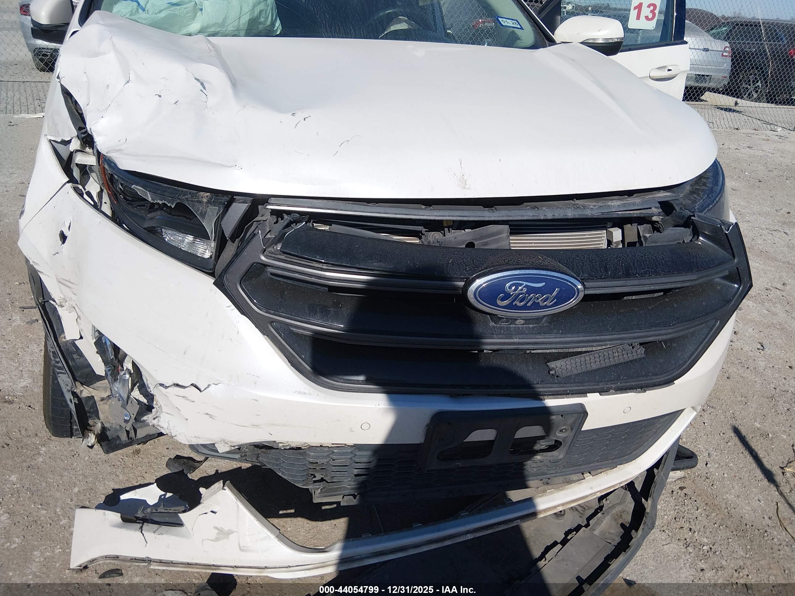 FORD EDGE image 6