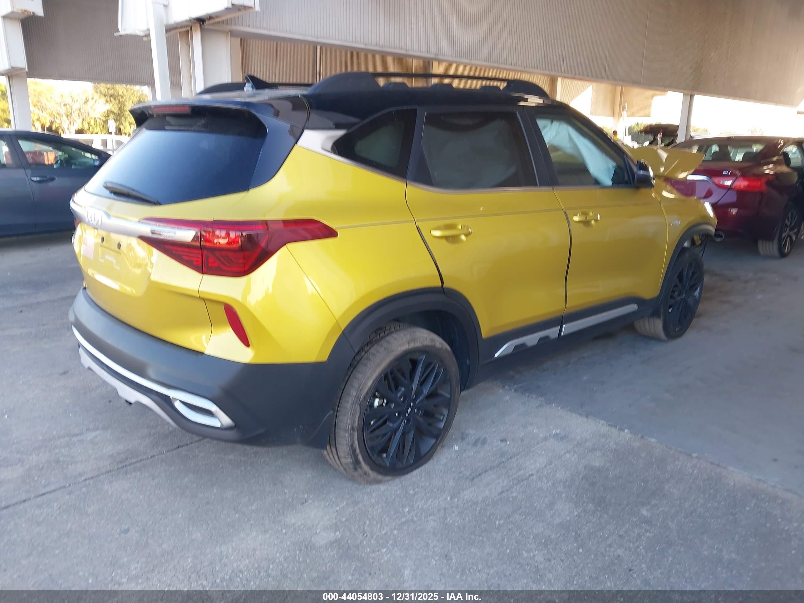 KIA SELTOS image 4