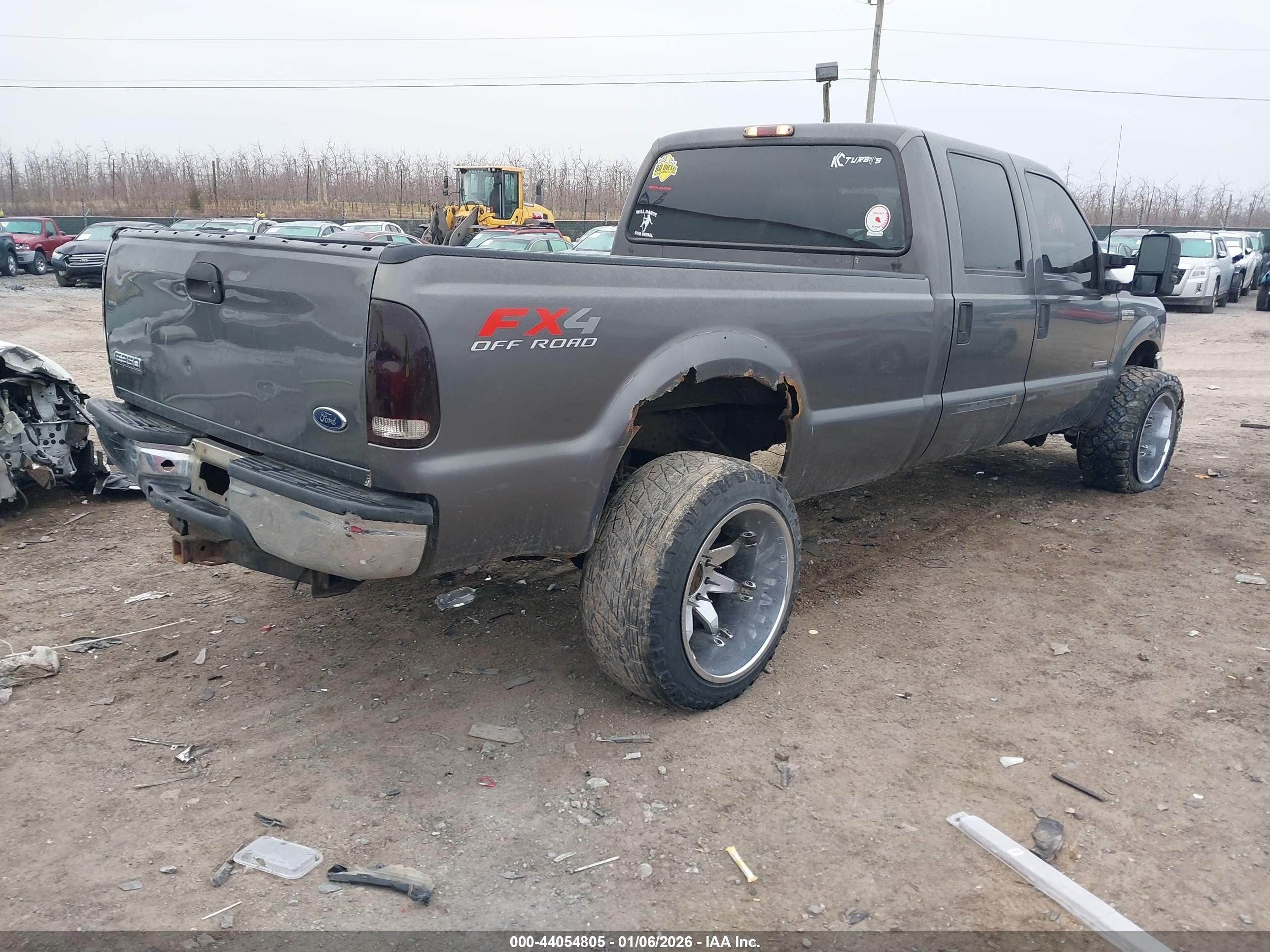 FORD F-350 image 4