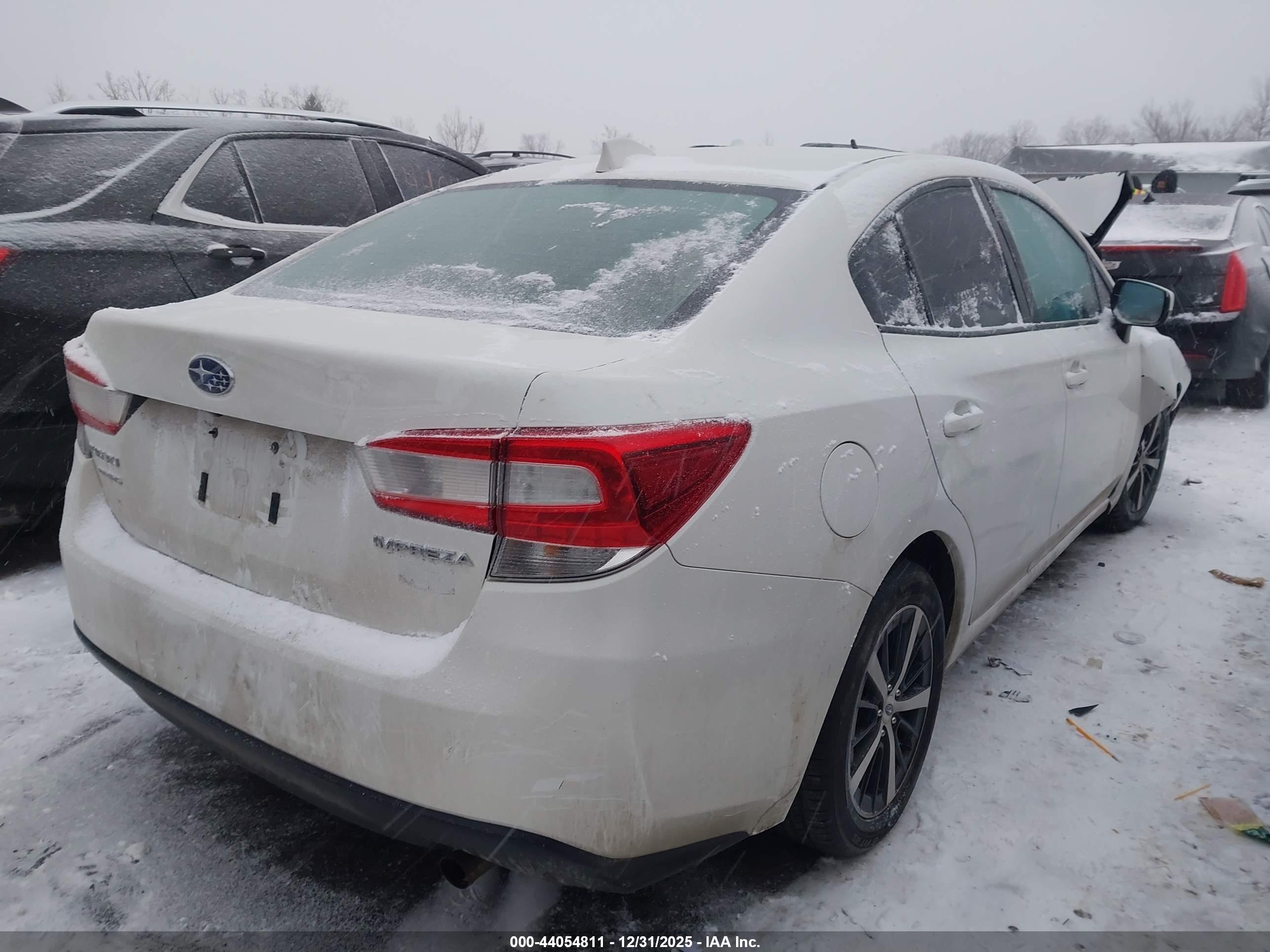 SUBARU IMPREZA image 4