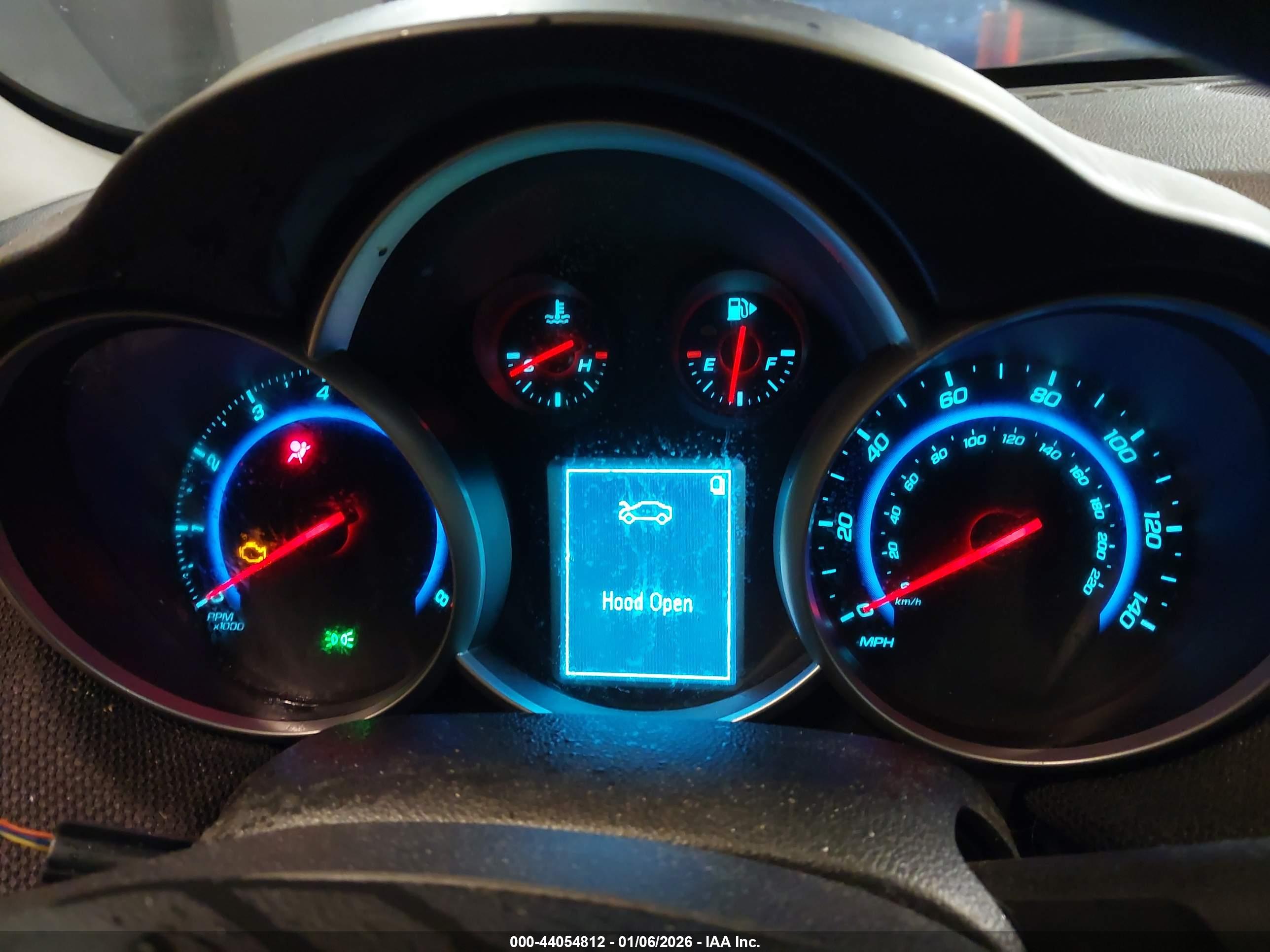 CHEVROLET CRUZE image 7