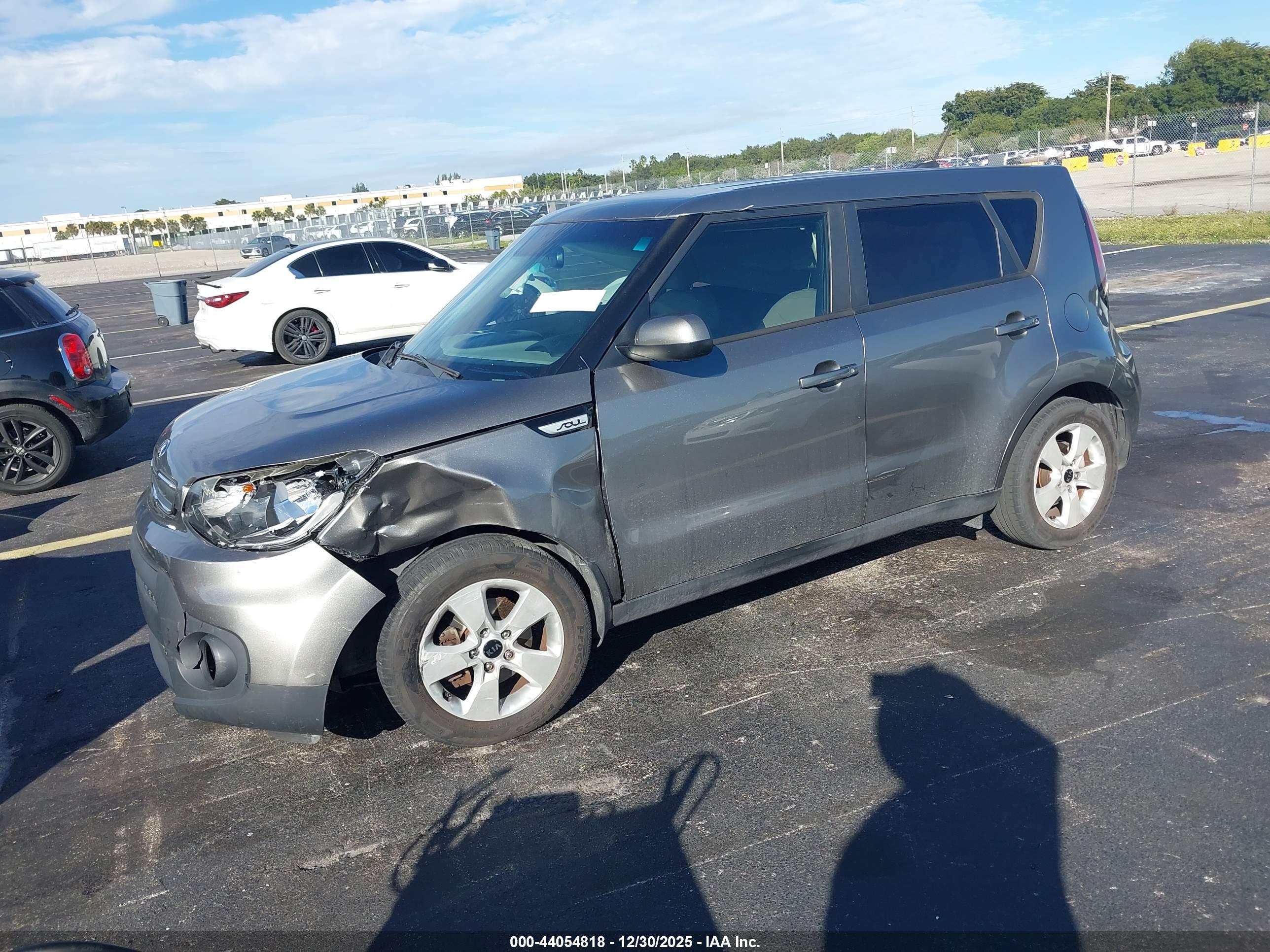 KIA SOUL image 2