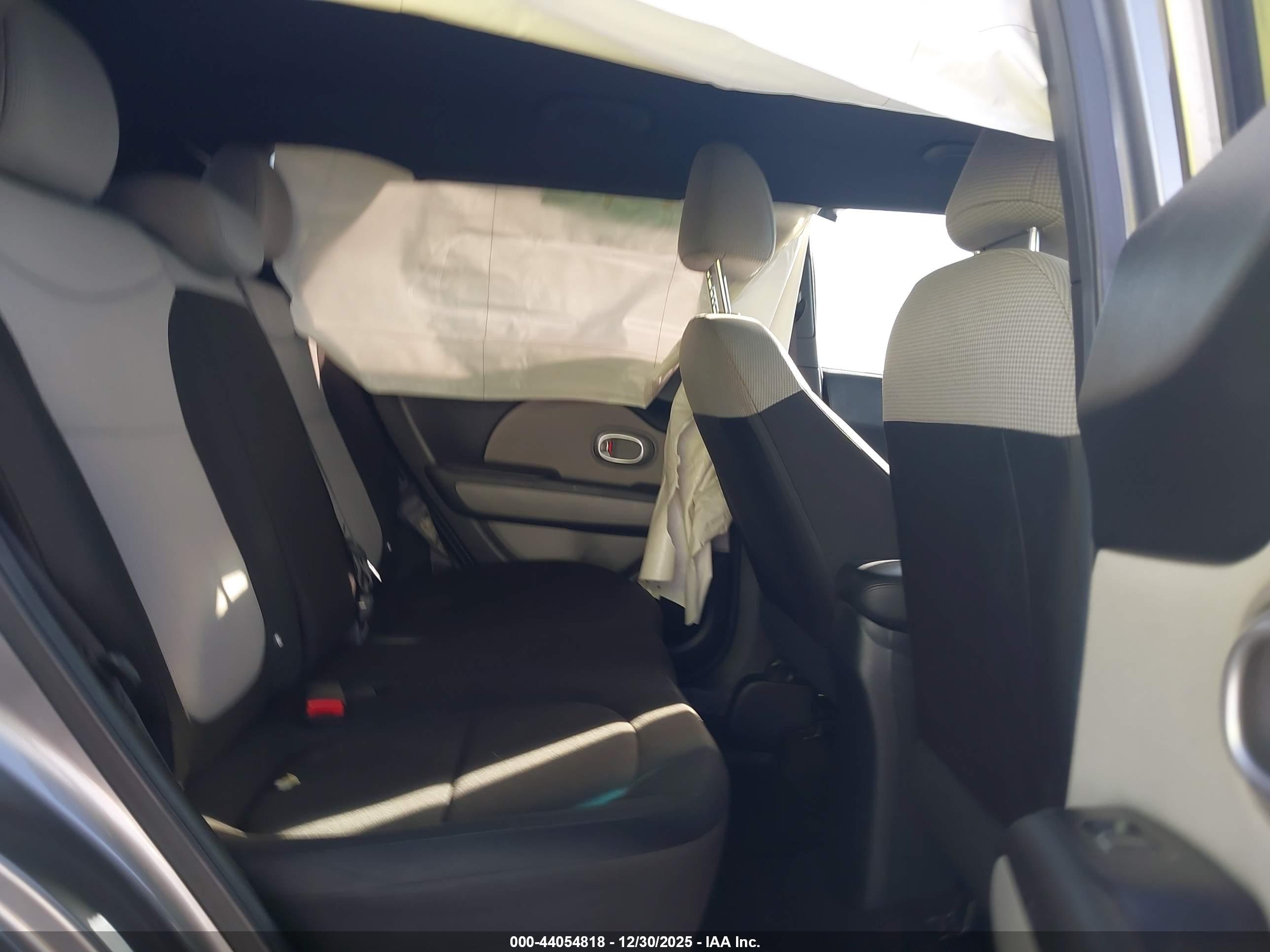 KIA SOUL image 8