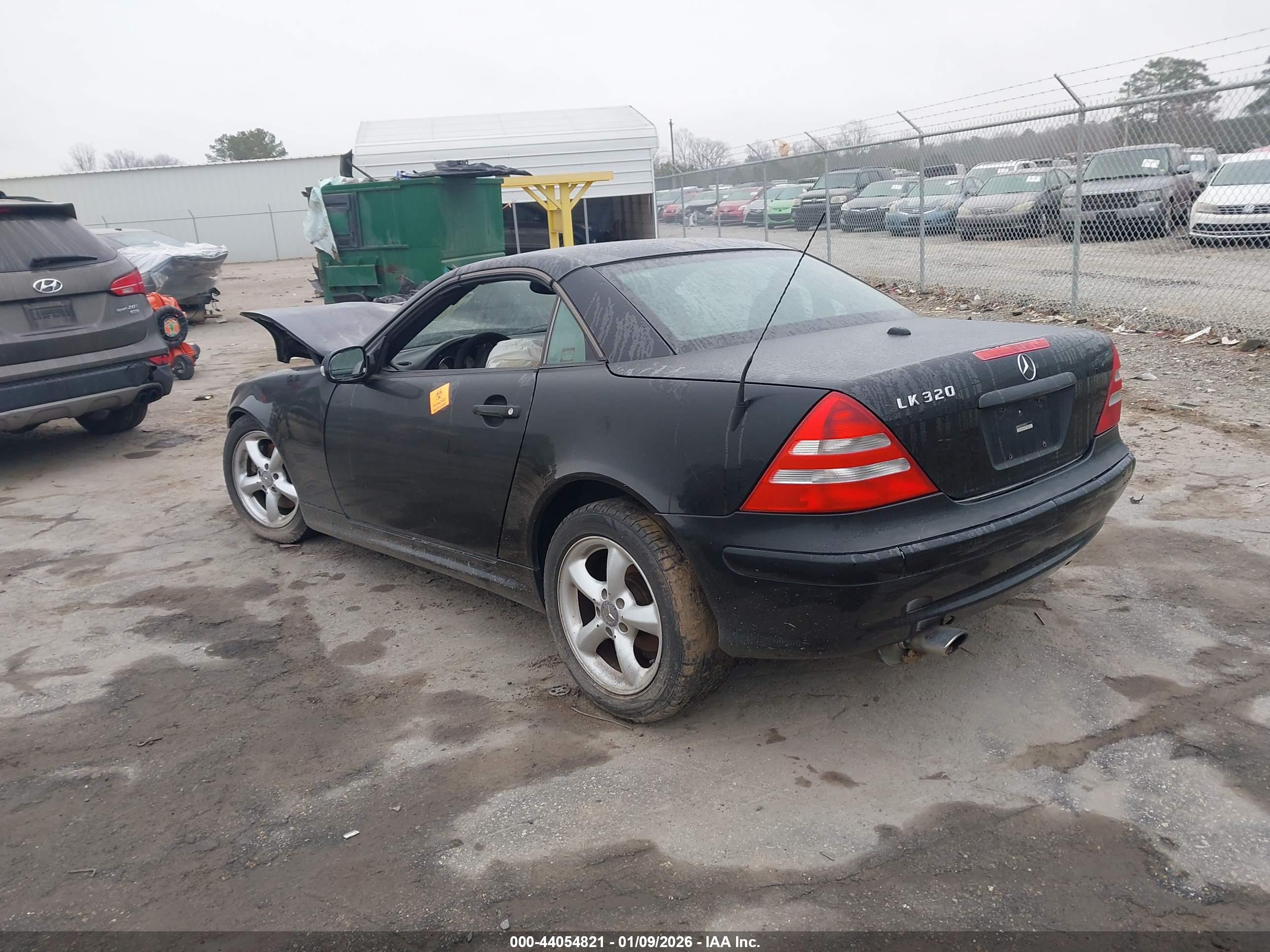 MERCEDES-BENZ SLK image 3