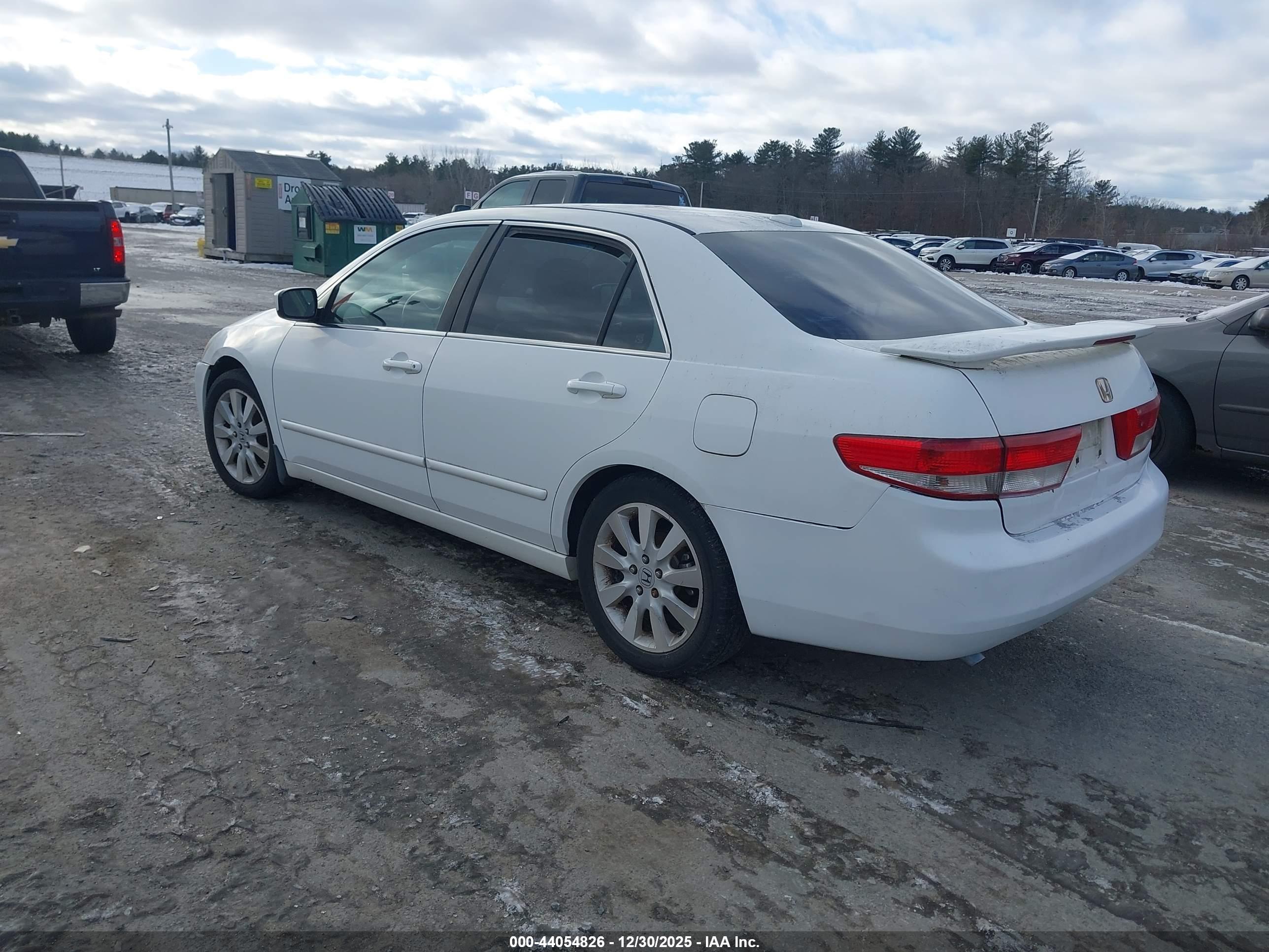 HONDA ACCORD image 3