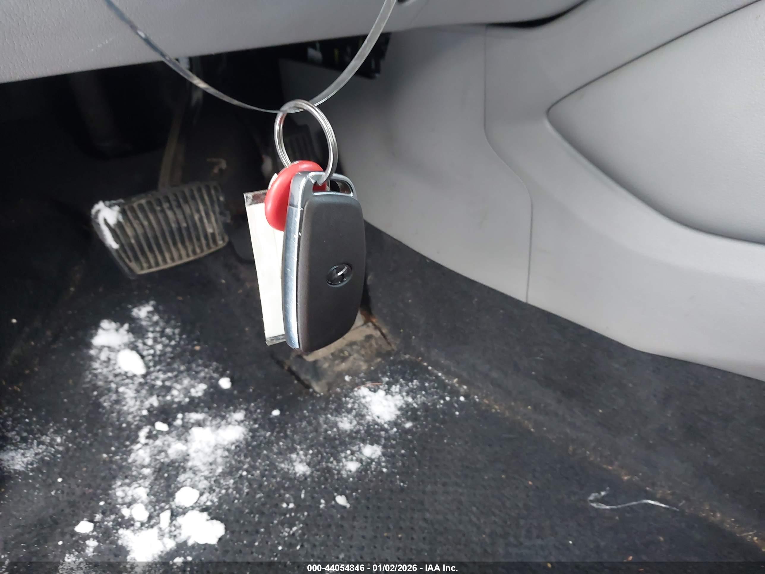 HYUNDAI TUCSON image 11