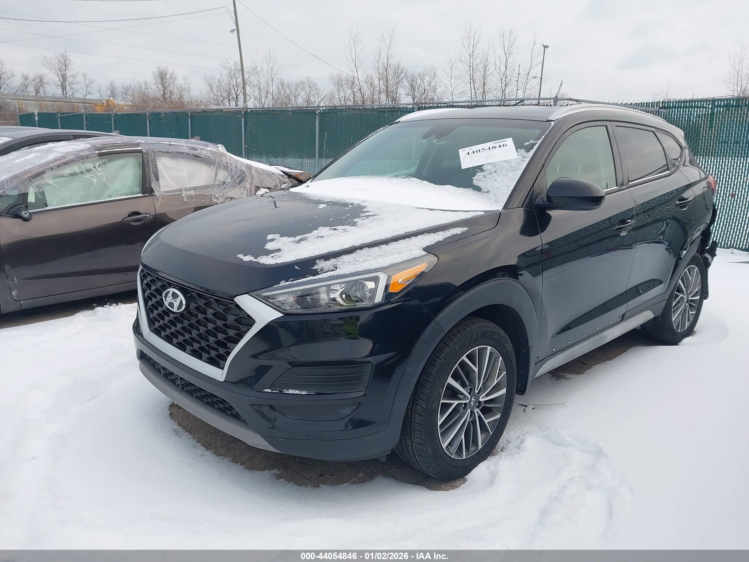 HYUNDAI TUCSON image 2
