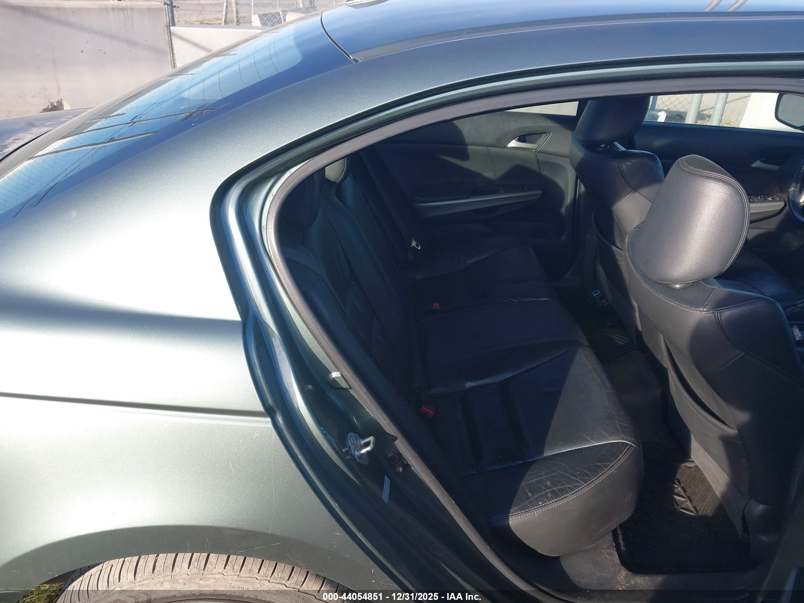 HONDA ACCORD image 8