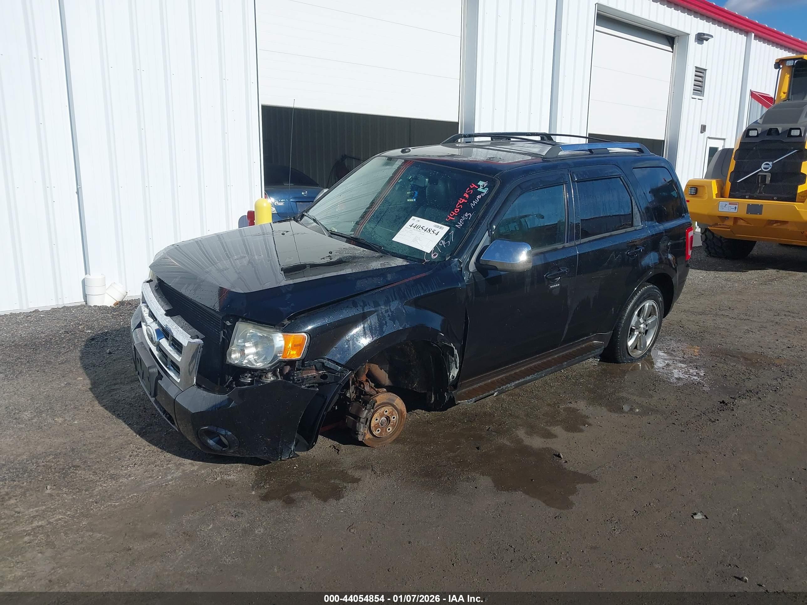 FORD ESCAPE image 2