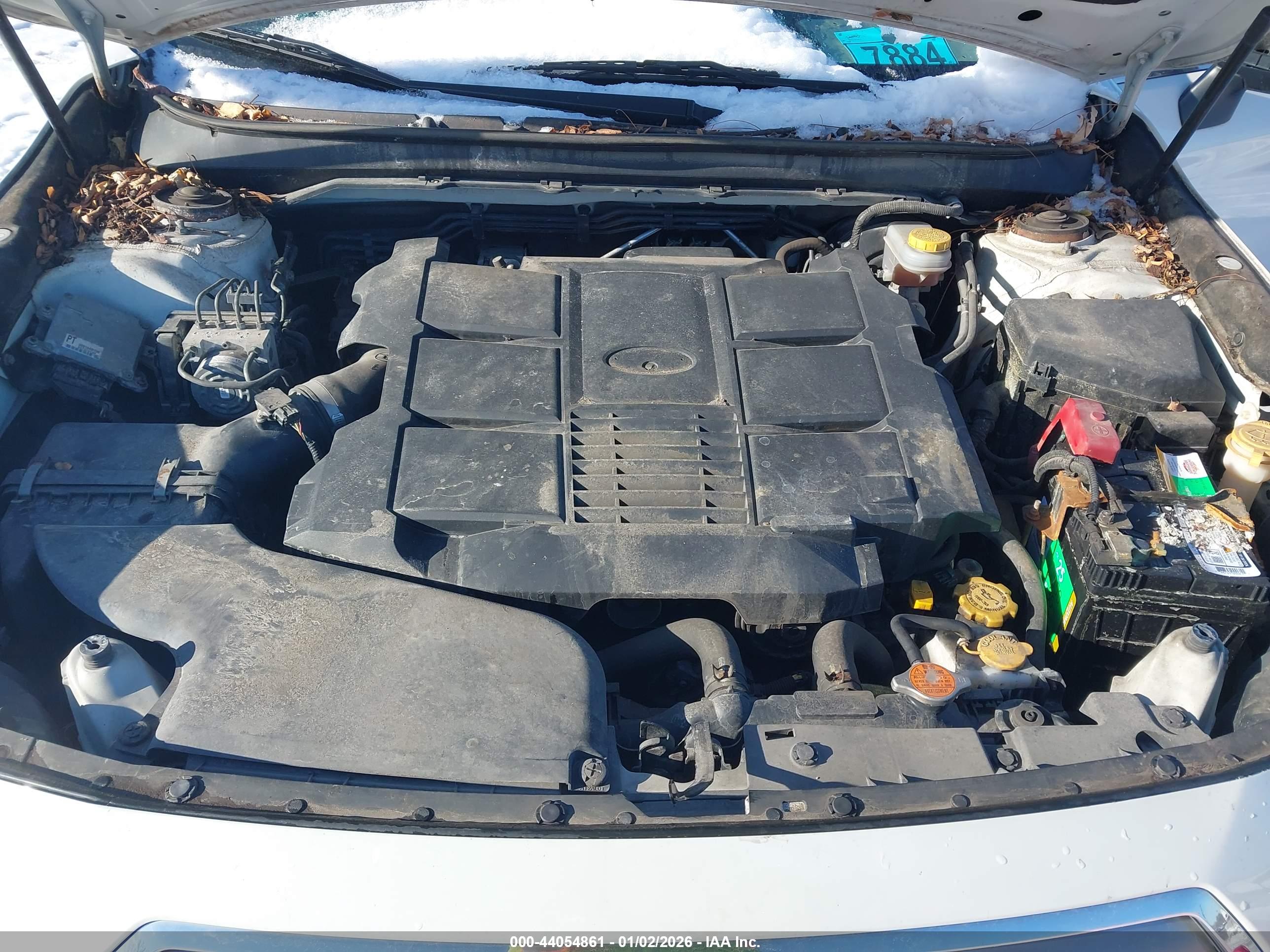 SUBARU OUTBACK image 10