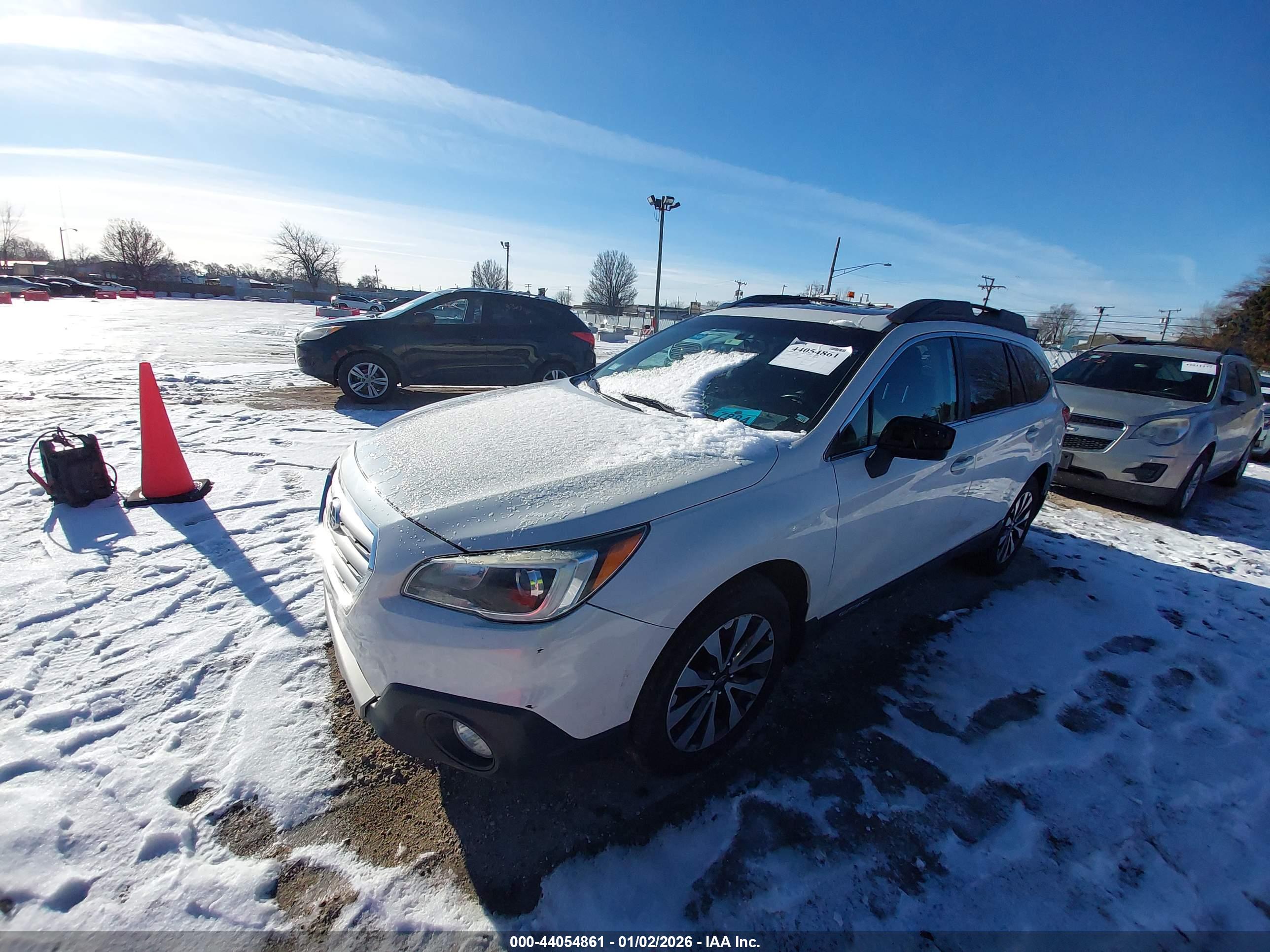 SUBARU OUTBACK image 2