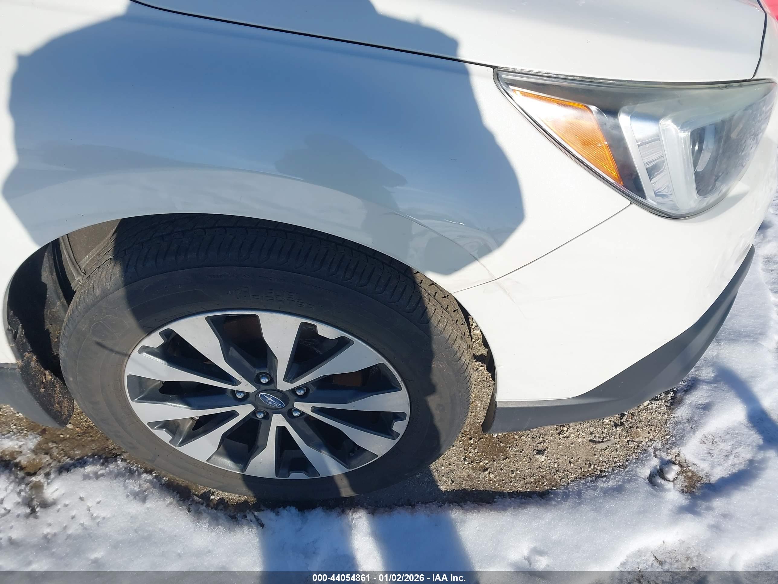 SUBARU OUTBACK image 6