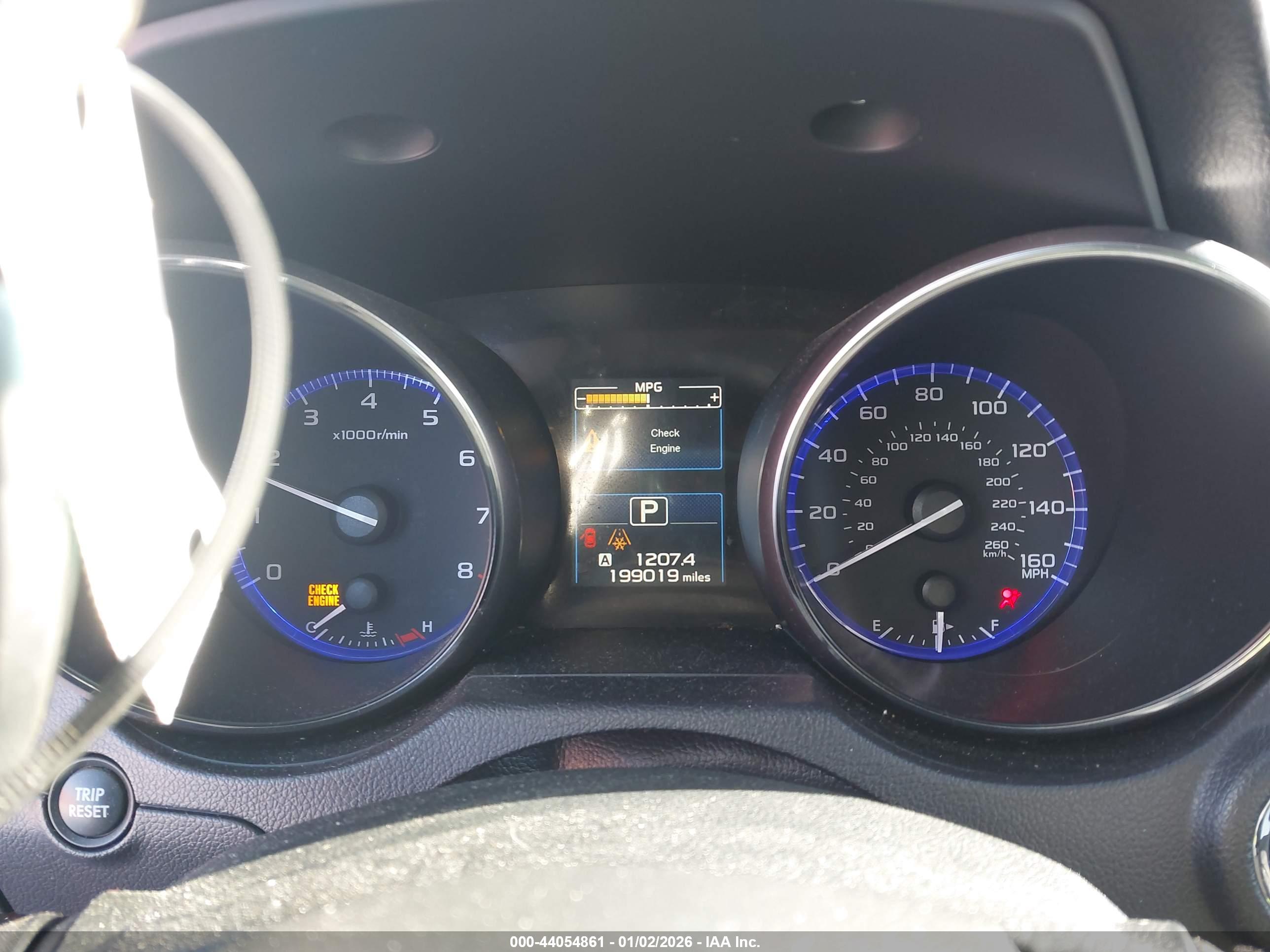 SUBARU OUTBACK image 7