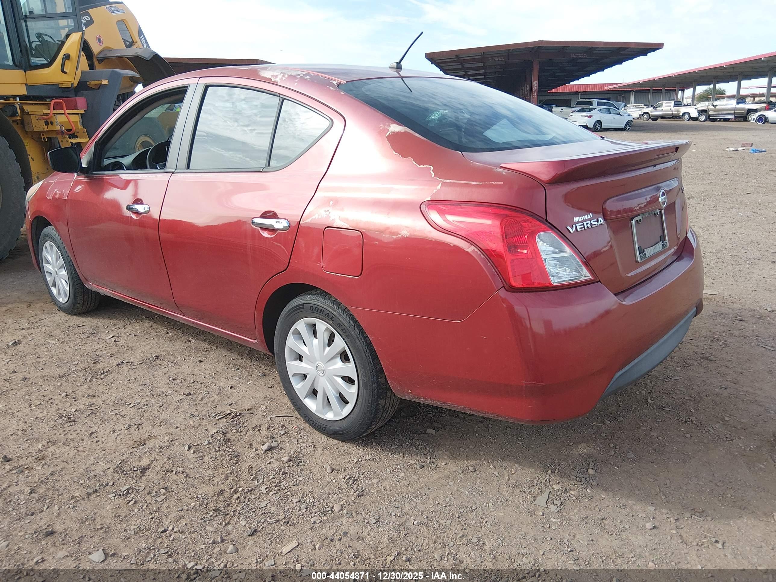 NISSAN VERSA image 3