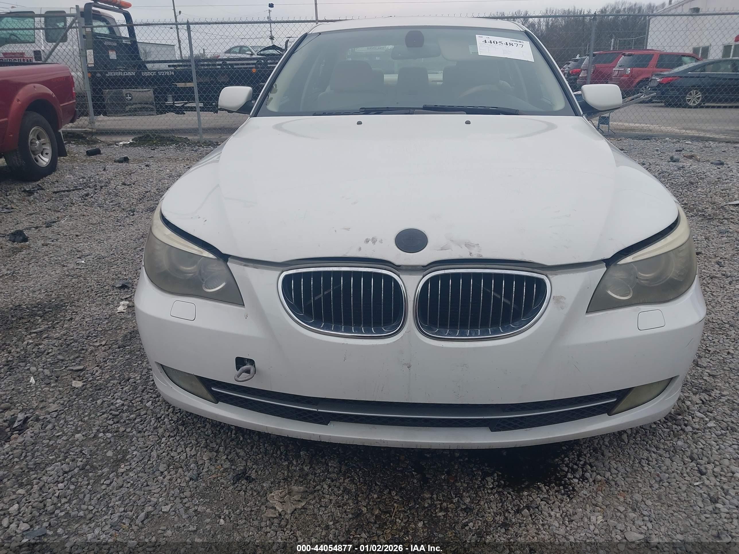 BMW 535I image 6