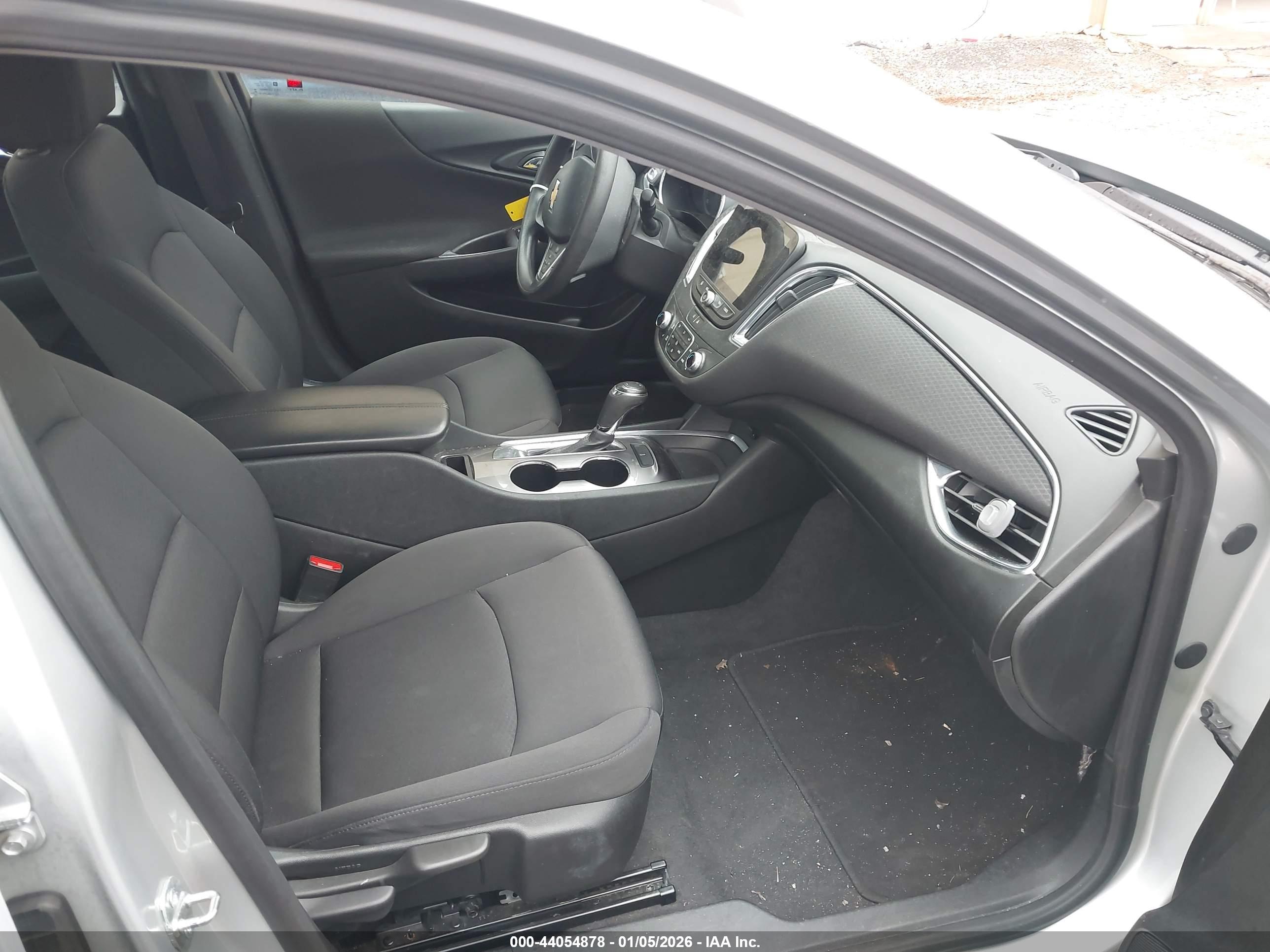CHEVROLET MALIBU image 5
