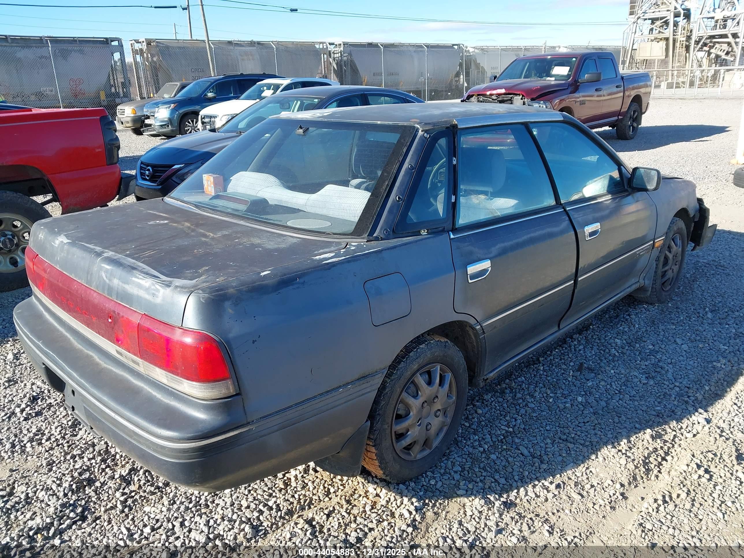 SUBARU LEGACY image 4