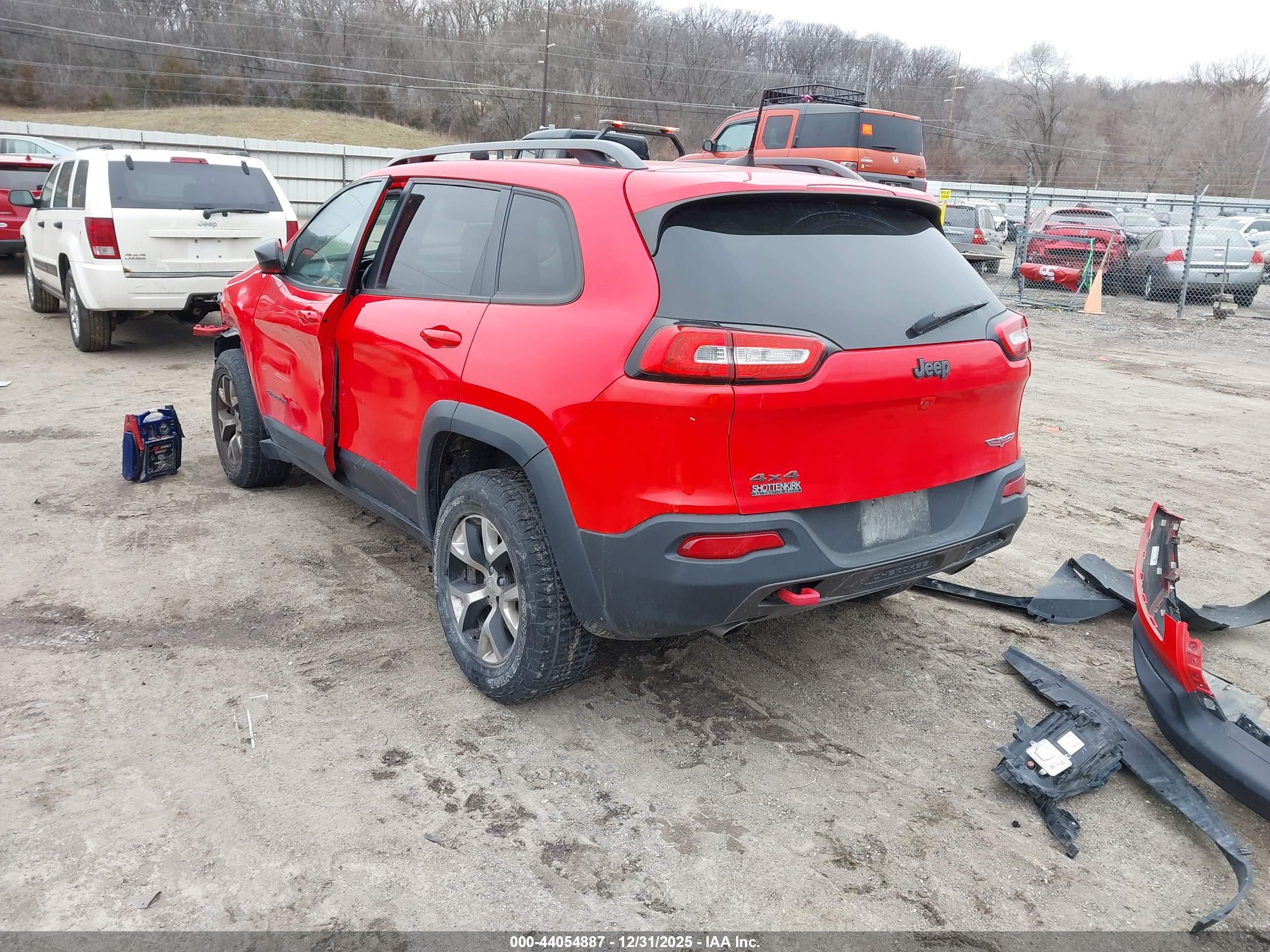 JEEP CHEROKEE image 3