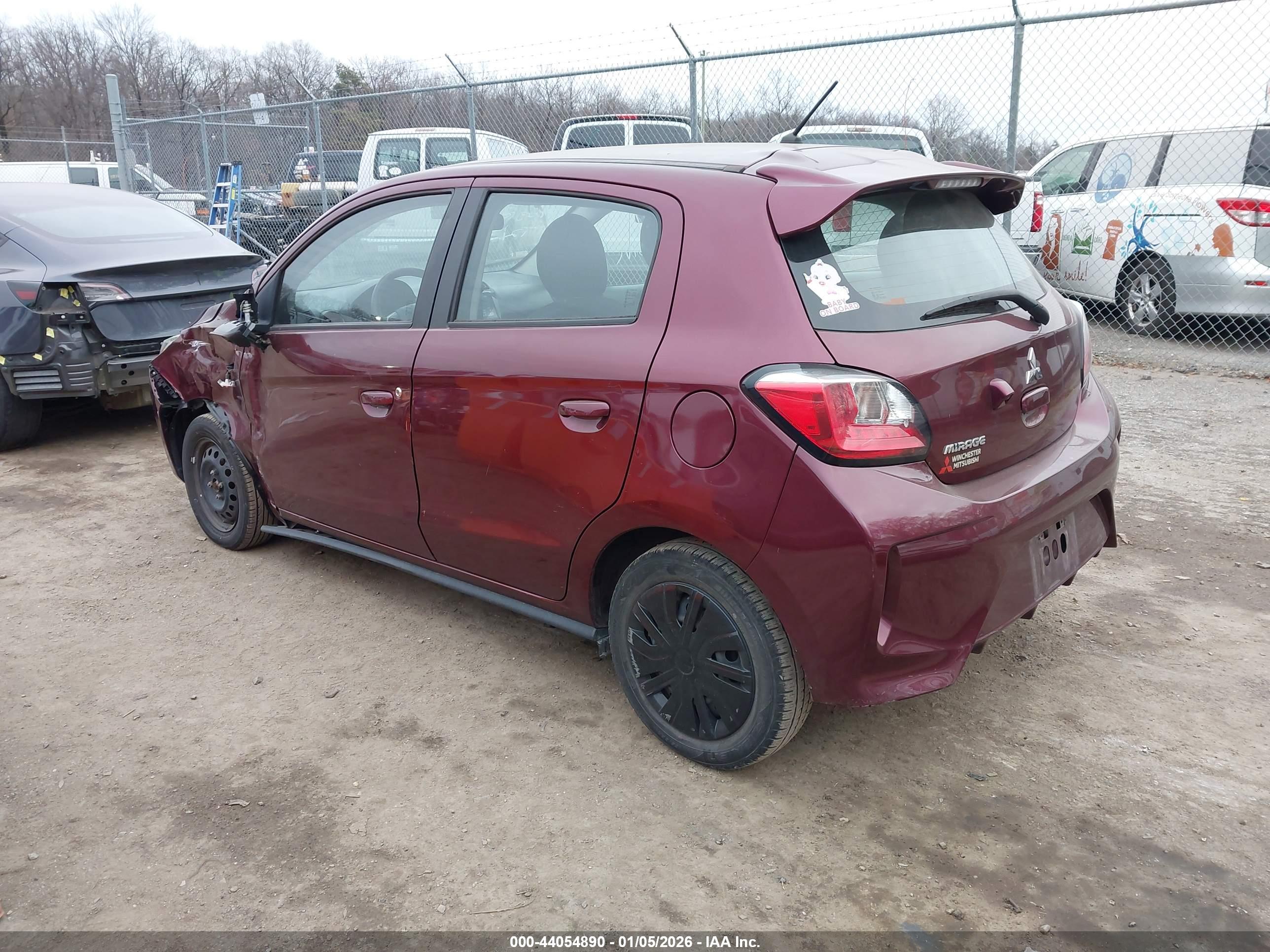 MITSUBISHI MIRAGE image 3