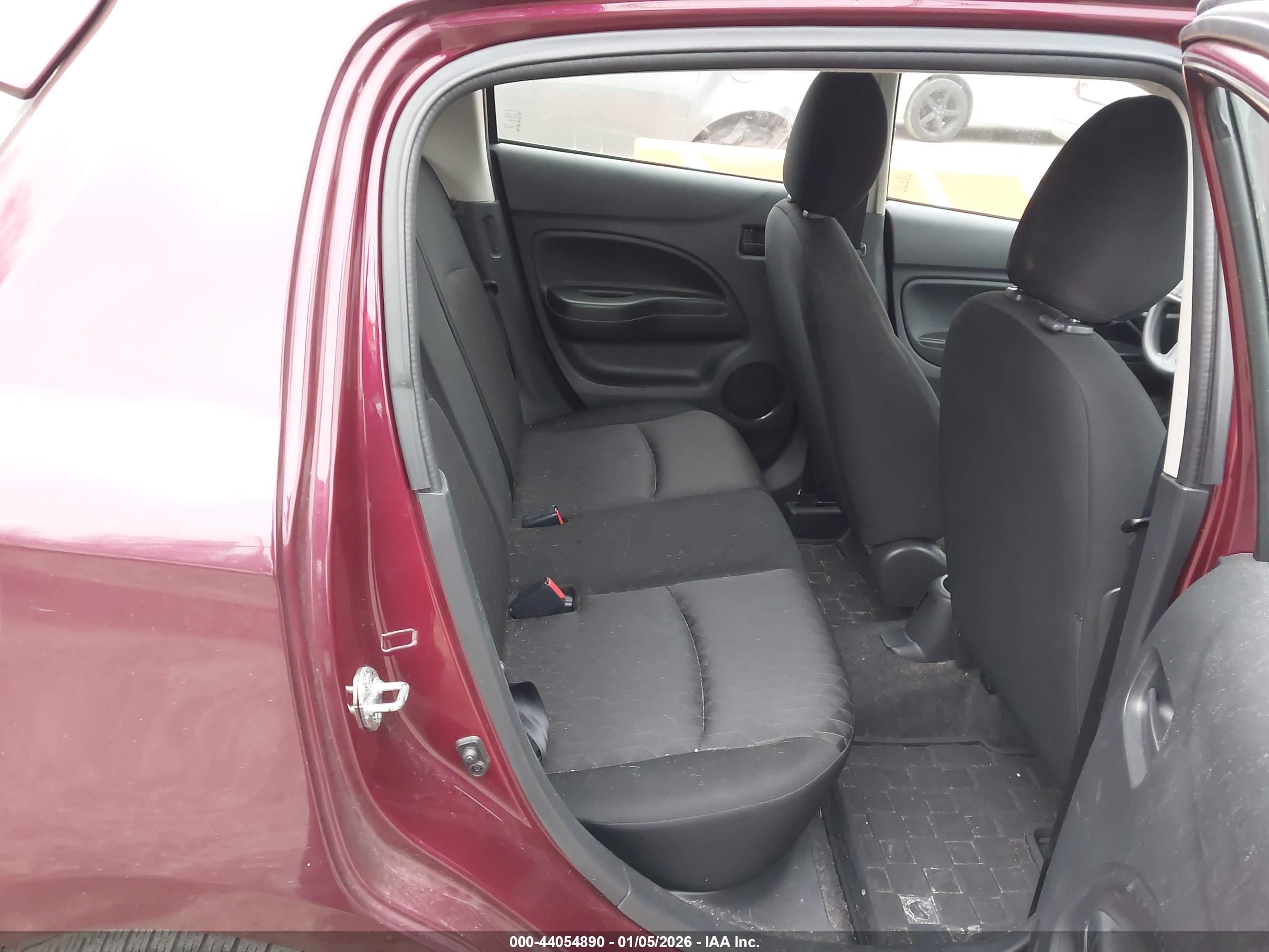 MITSUBISHI MIRAGE image 8