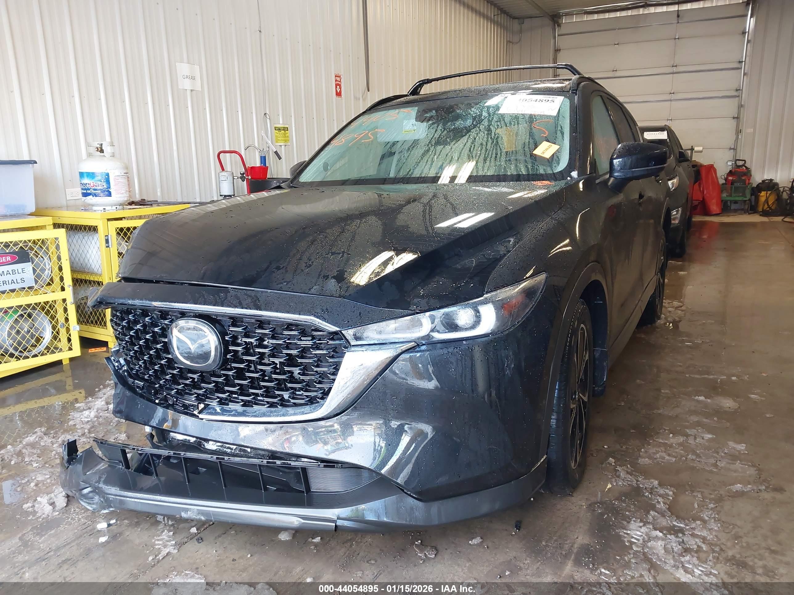 MAZDA CX-5 image 2