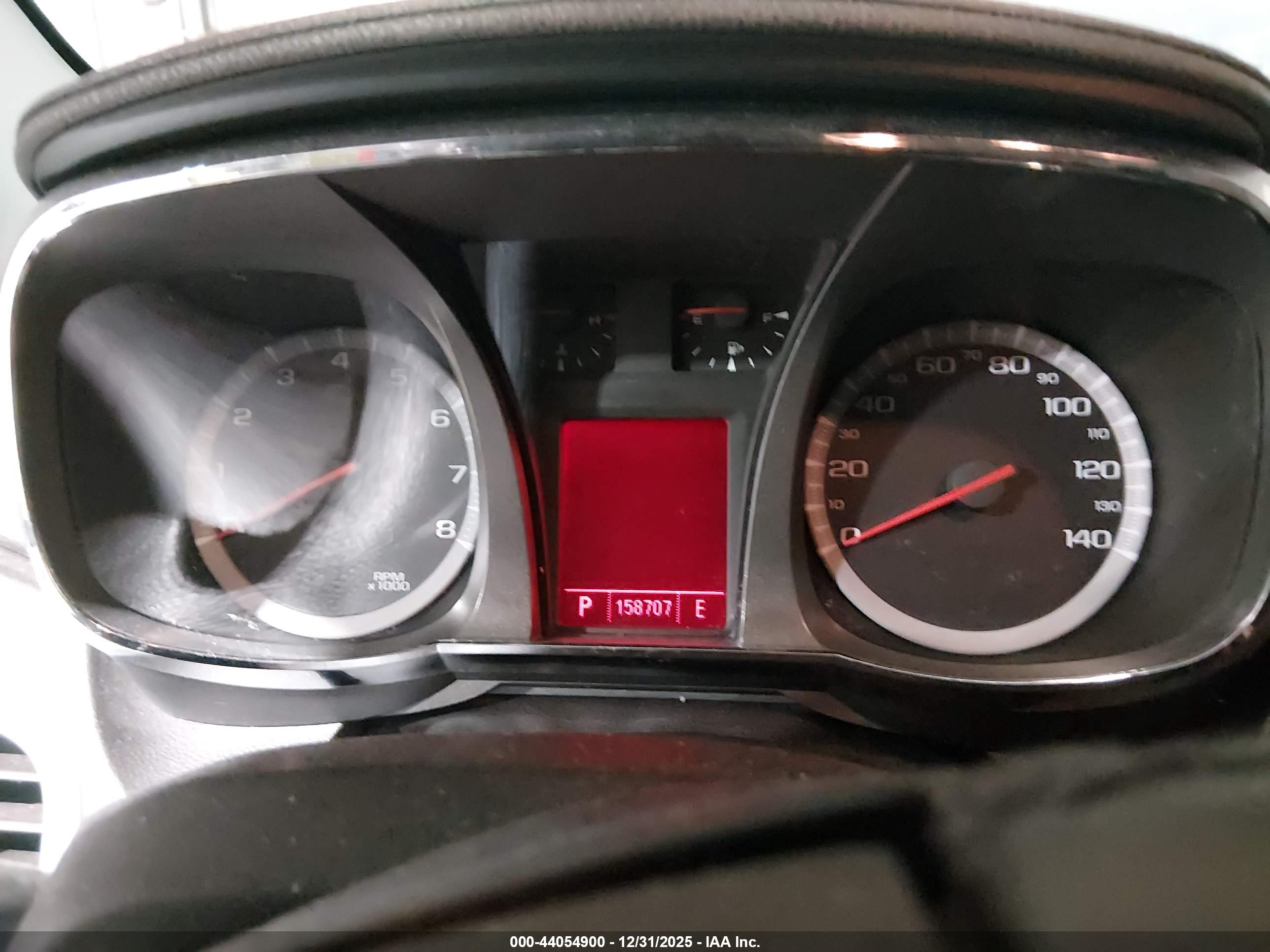 GMC TERRAIN image 7