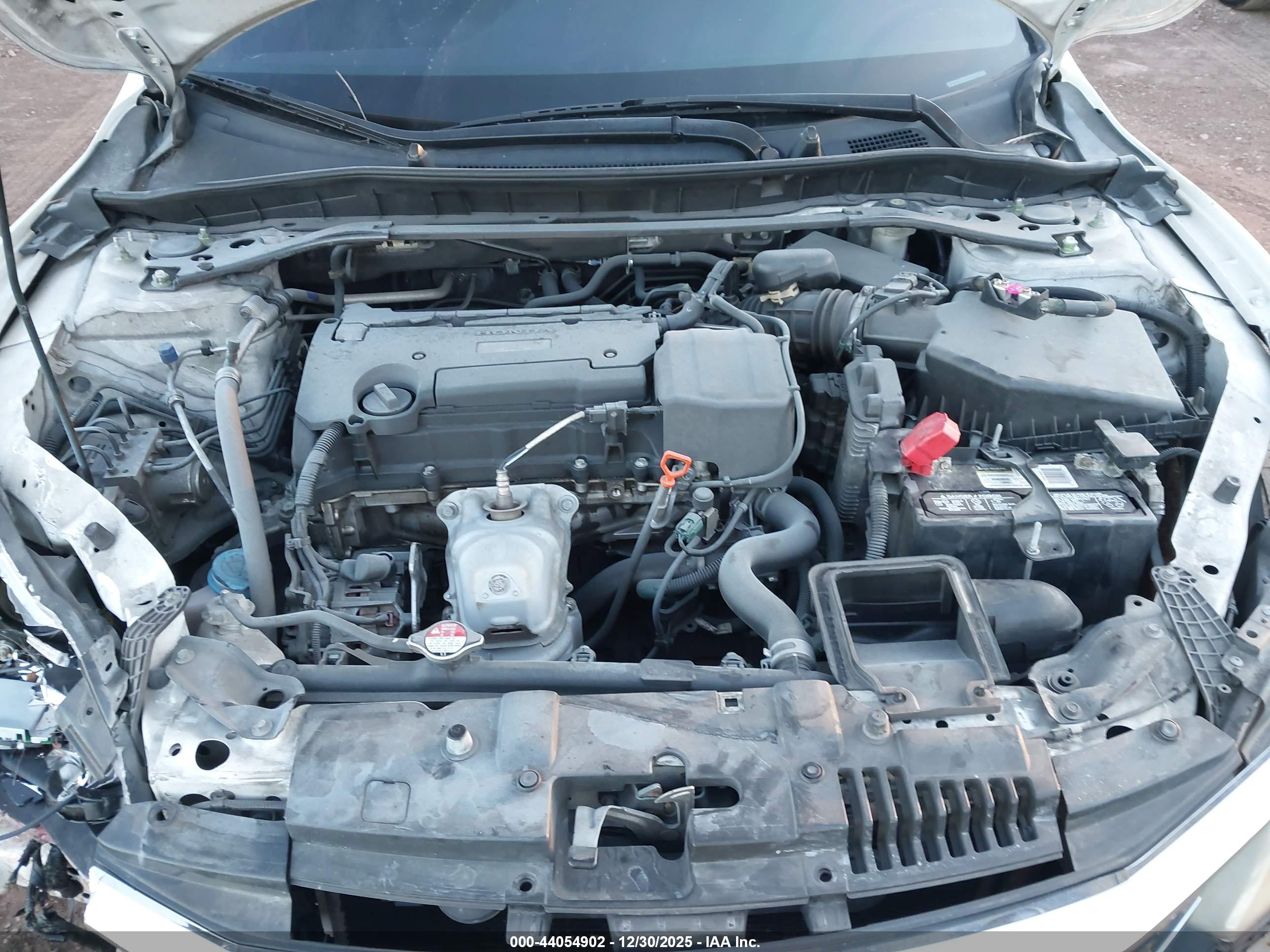 HONDA ACCORD image 10