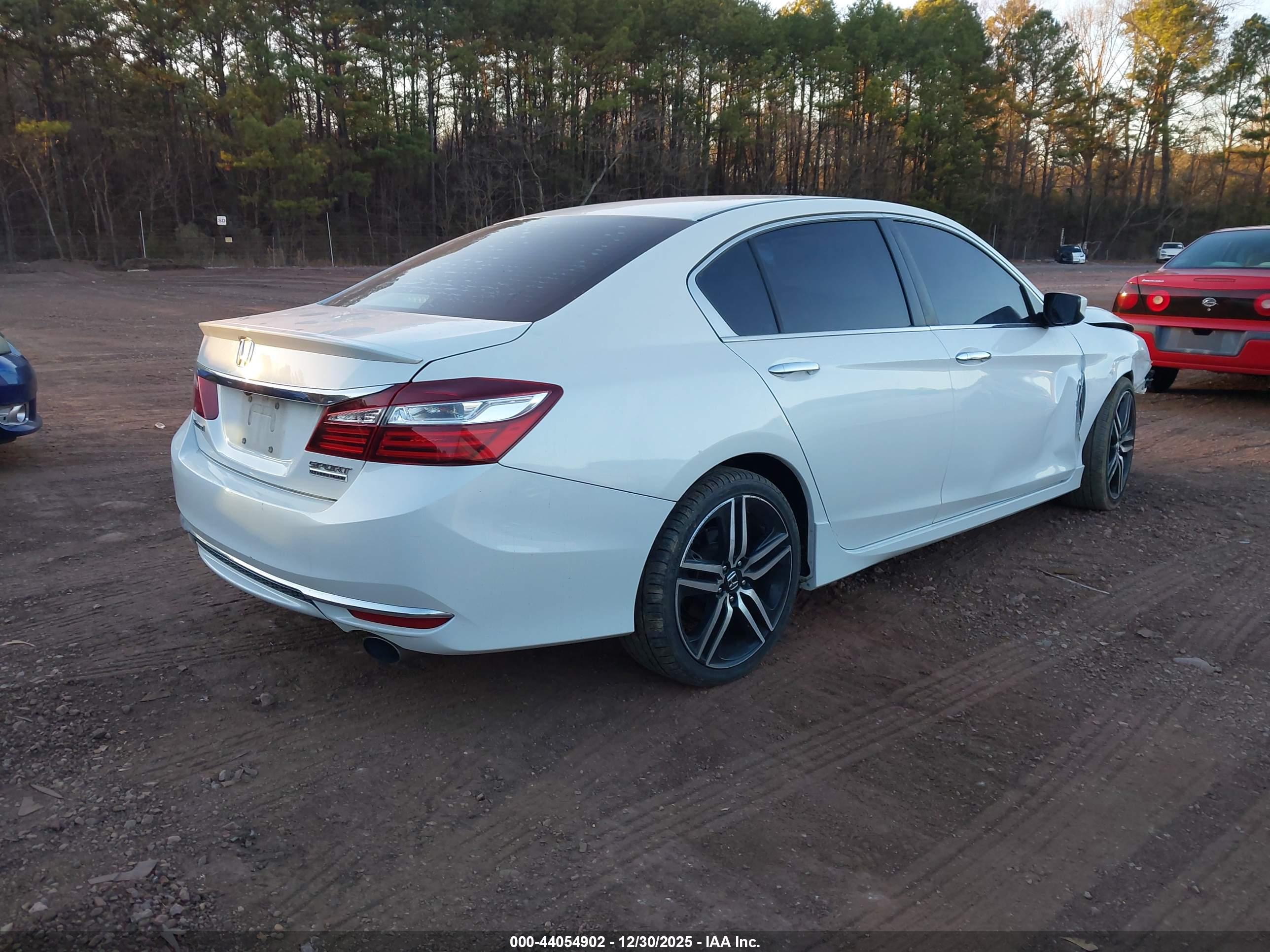 HONDA ACCORD image 4