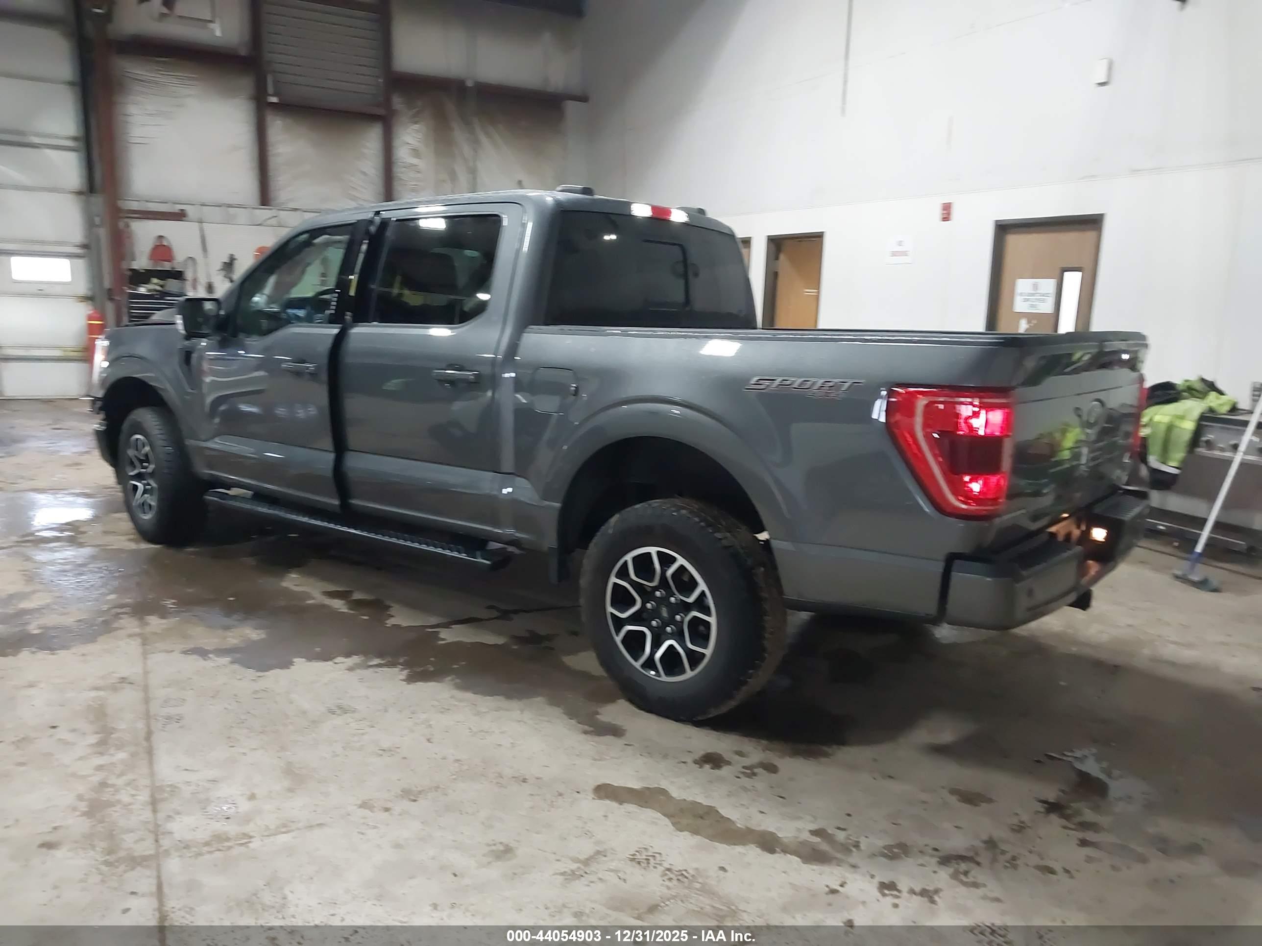 FORD F-150 image 3