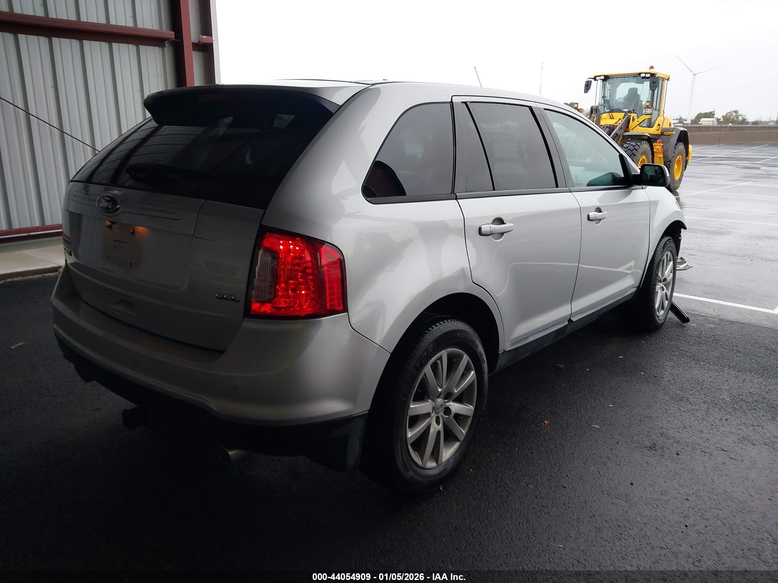 FORD EDGE image 4