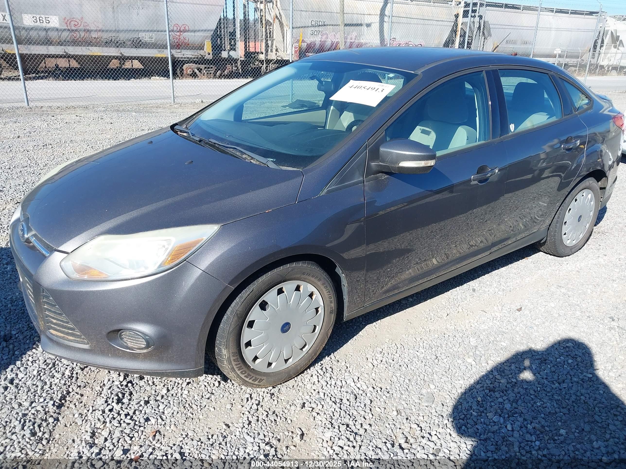 FORD FOCUS image 6