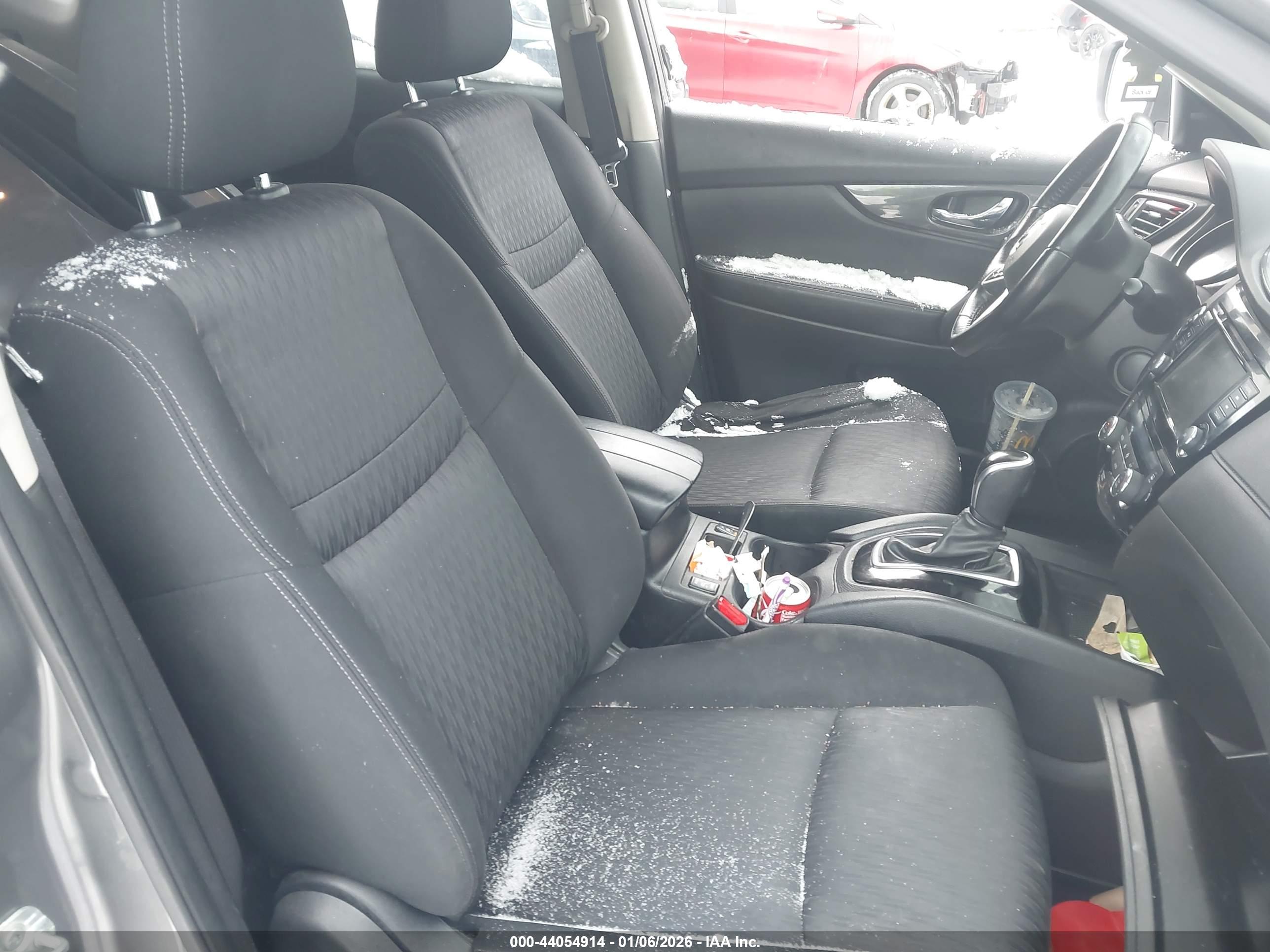 NISSAN ROGUE image 5